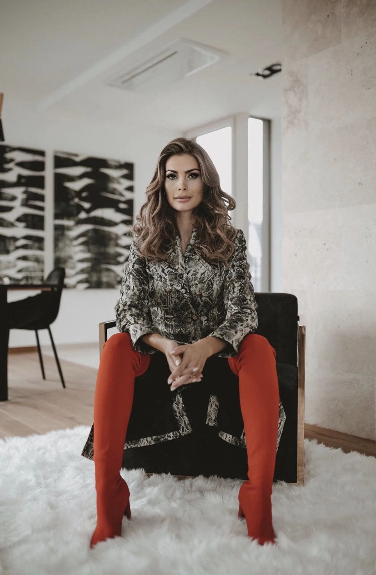 © beigestellt<> Carmen Knor, beigestellt, Carmen Knor Blurred image background