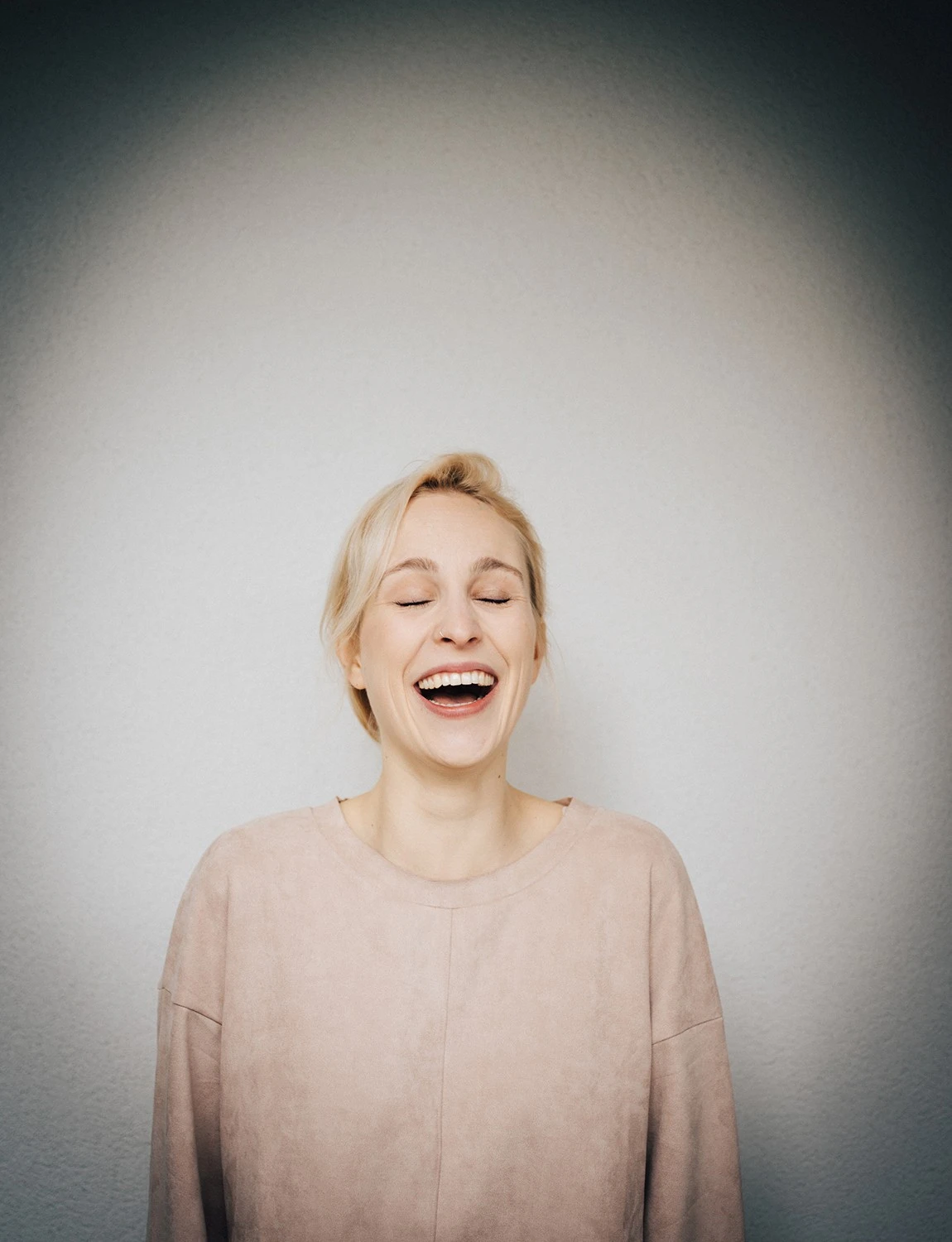 © Ingo Pertramer Blurred image background