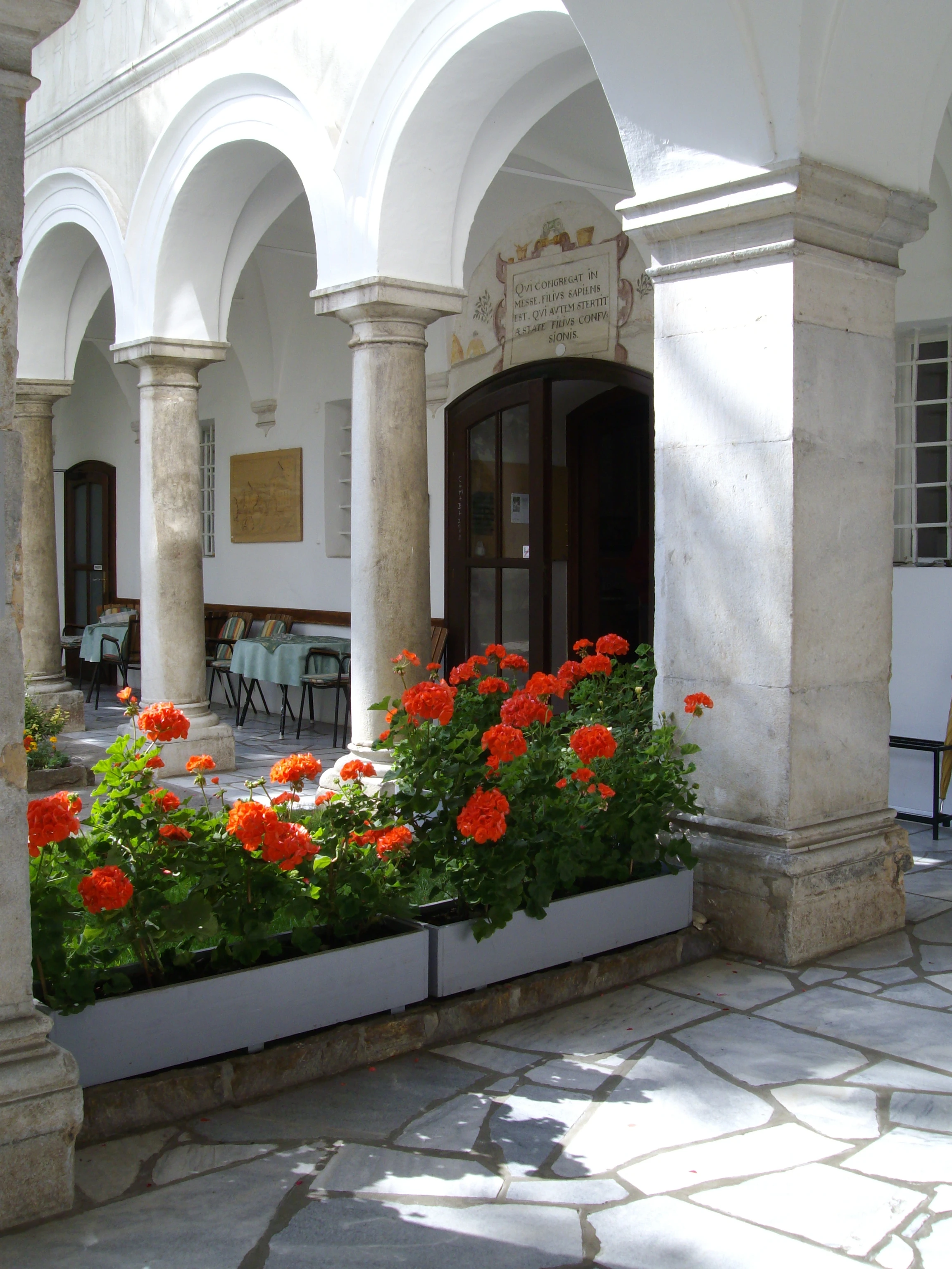 © Kloster Wernberg Blurred image background