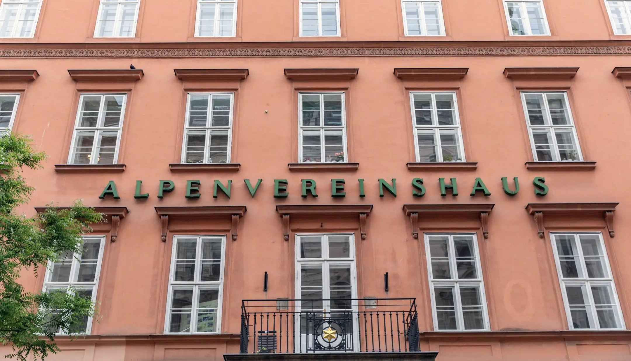 Österreichischer Alpenverein: Ein Vereinshaus