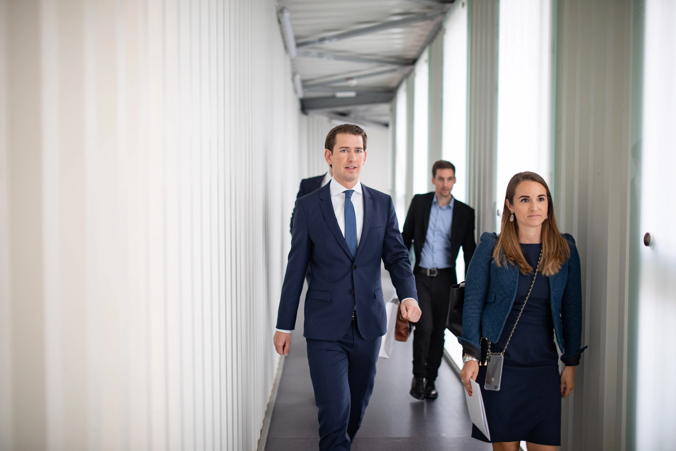 © Jakob Glaser Blurred image background