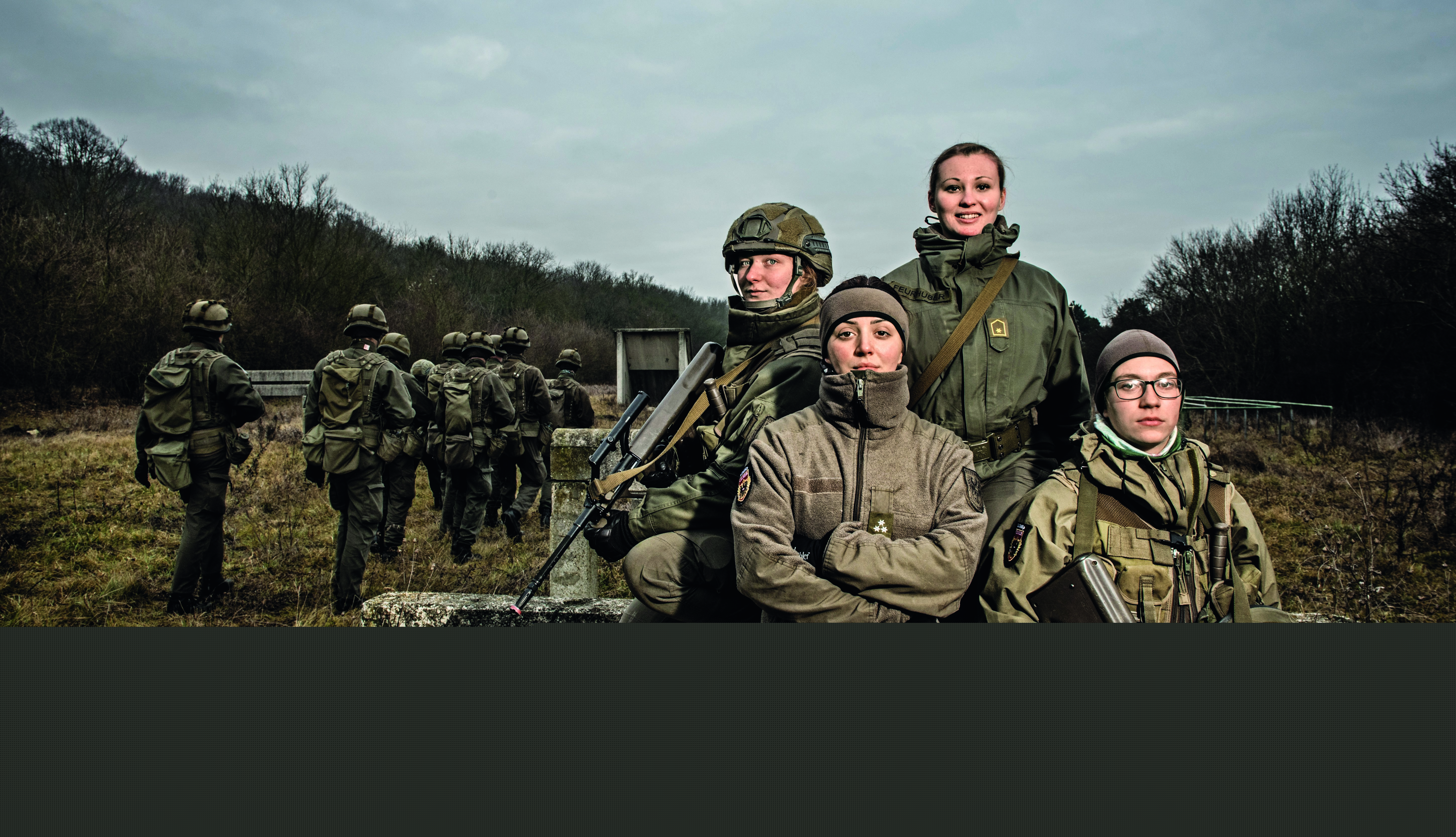 Reportage - Mit den Waffen einer Frau