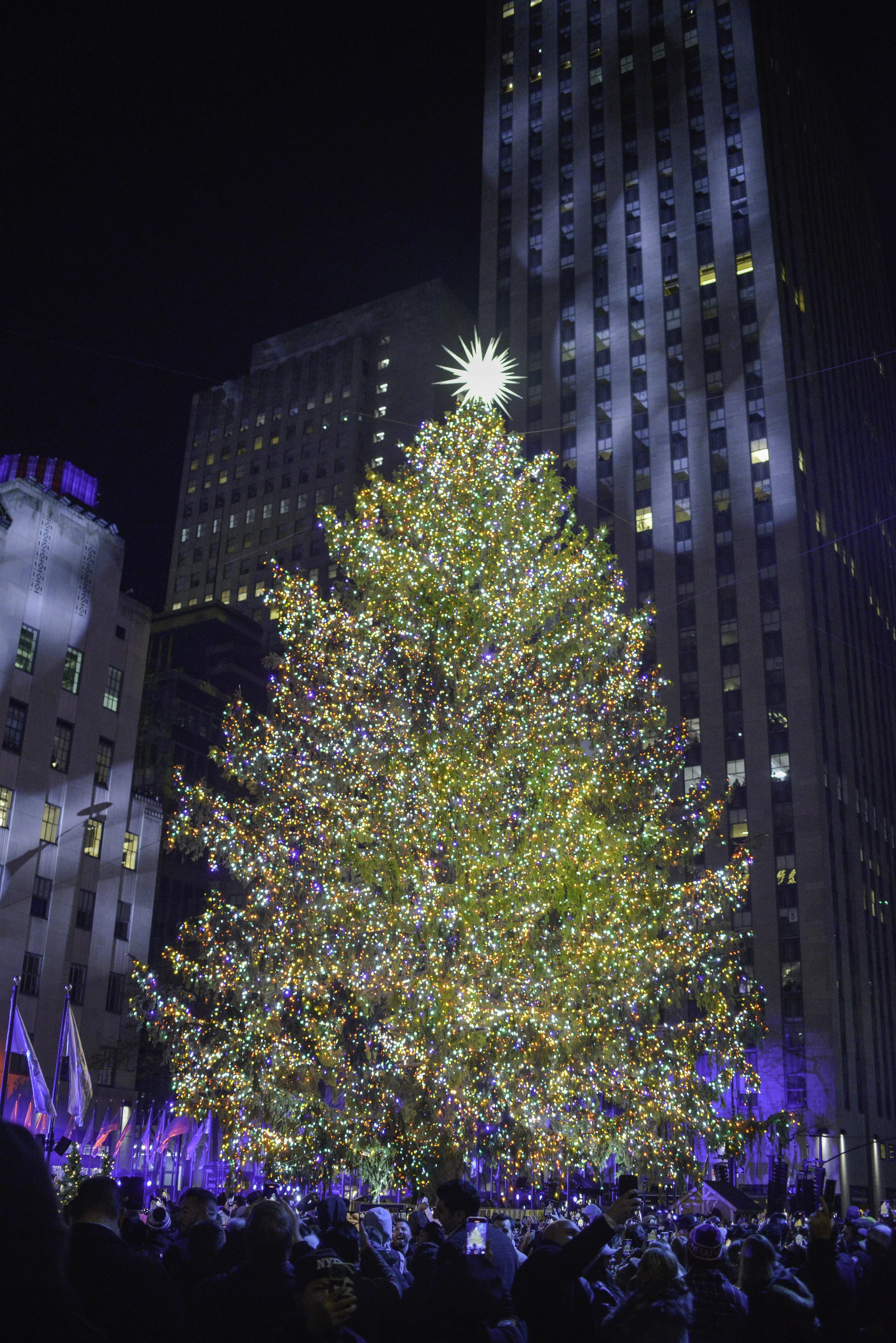 © IMAGO/NurPhoto Blurred image background