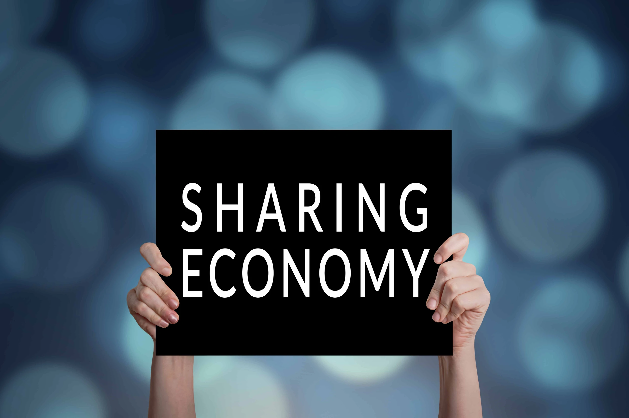© Shutterstock.com Blurred image background