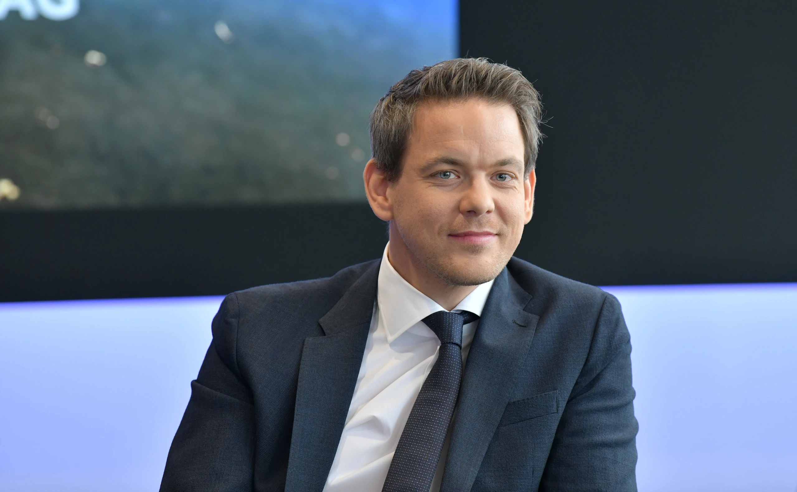 © ORF/Thomas Ramstorfer Blurred image background