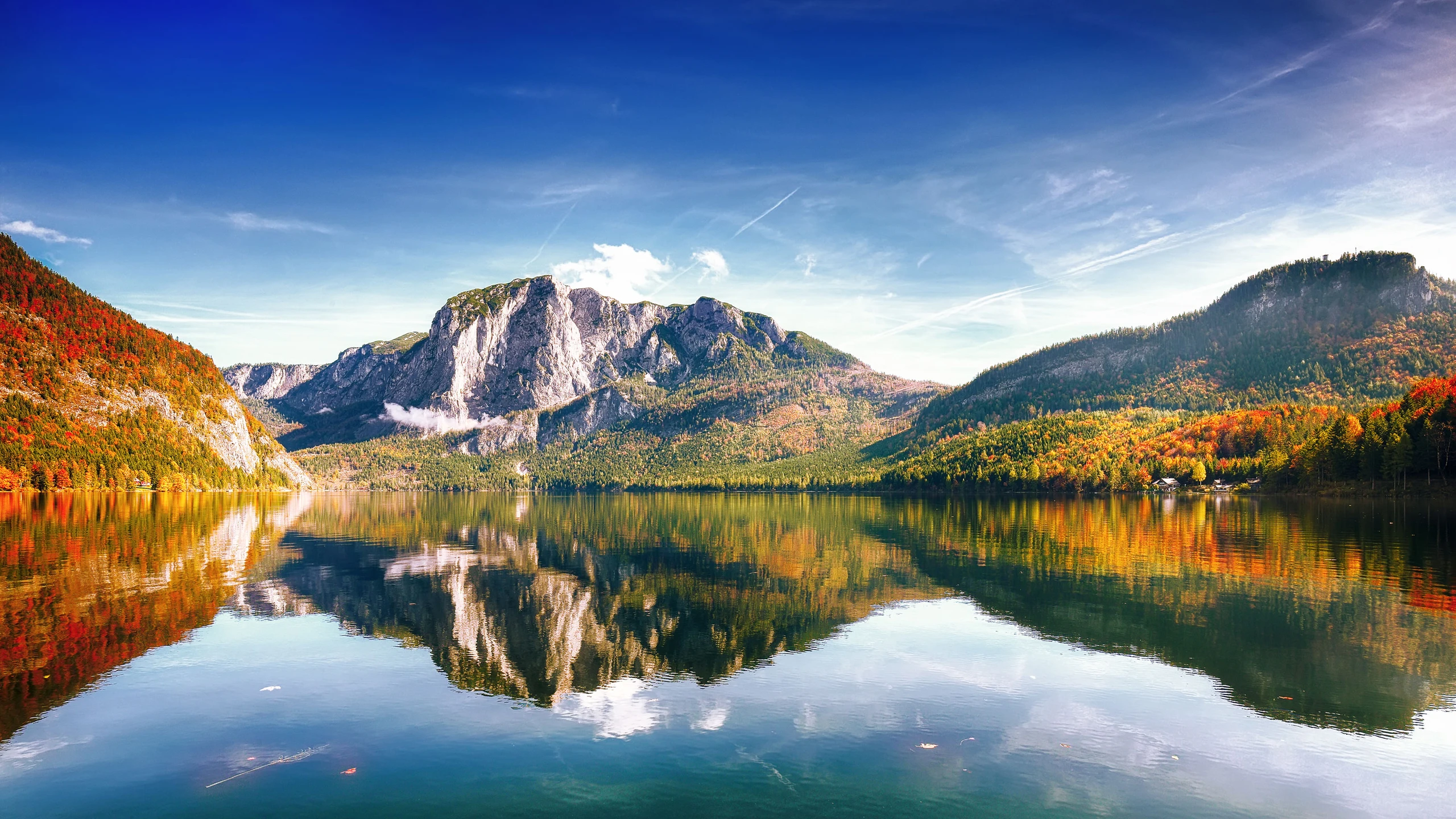 © Shutterstock.com Blurred image background