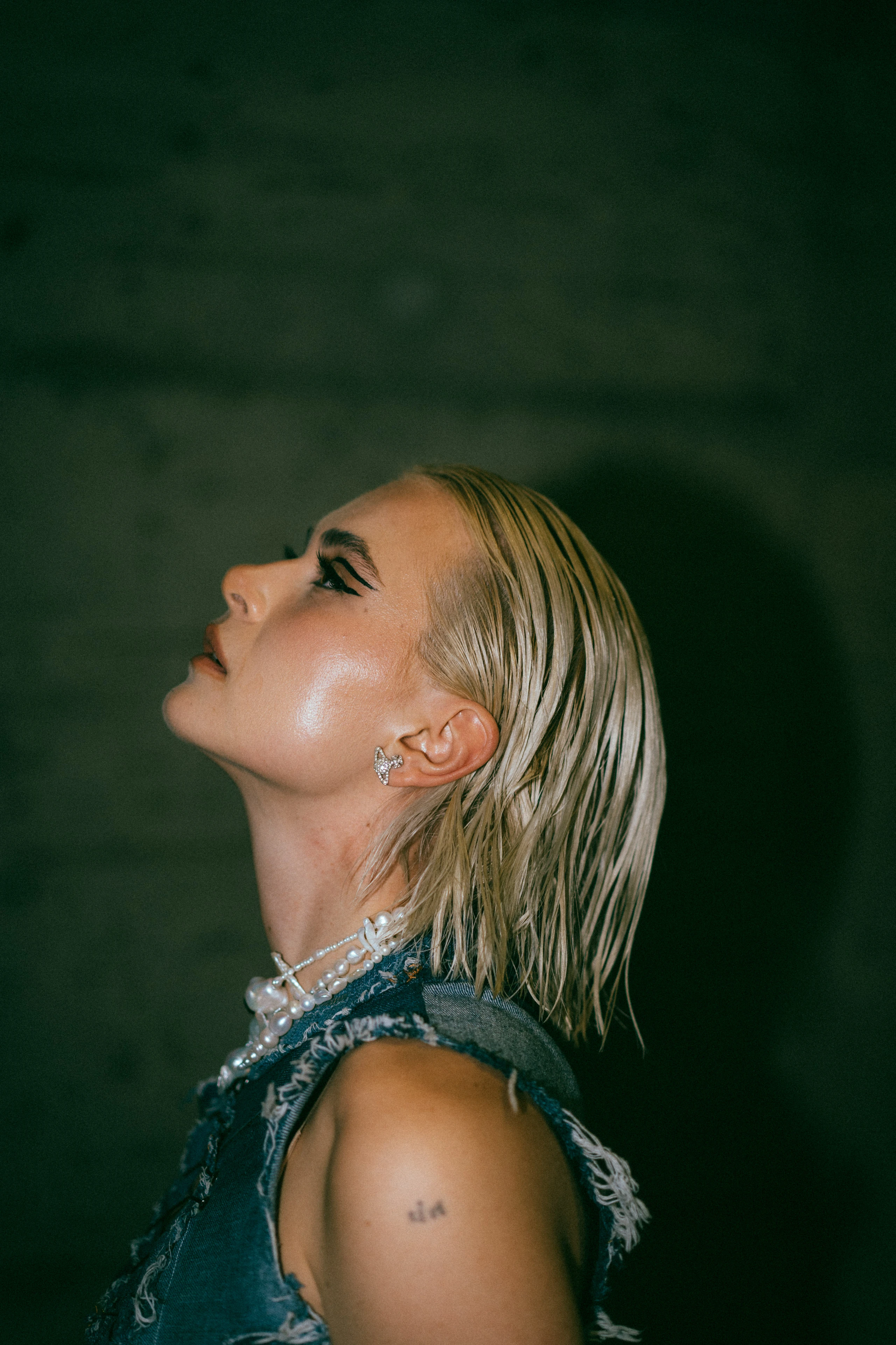 © Niklas Kamp Blurred image background