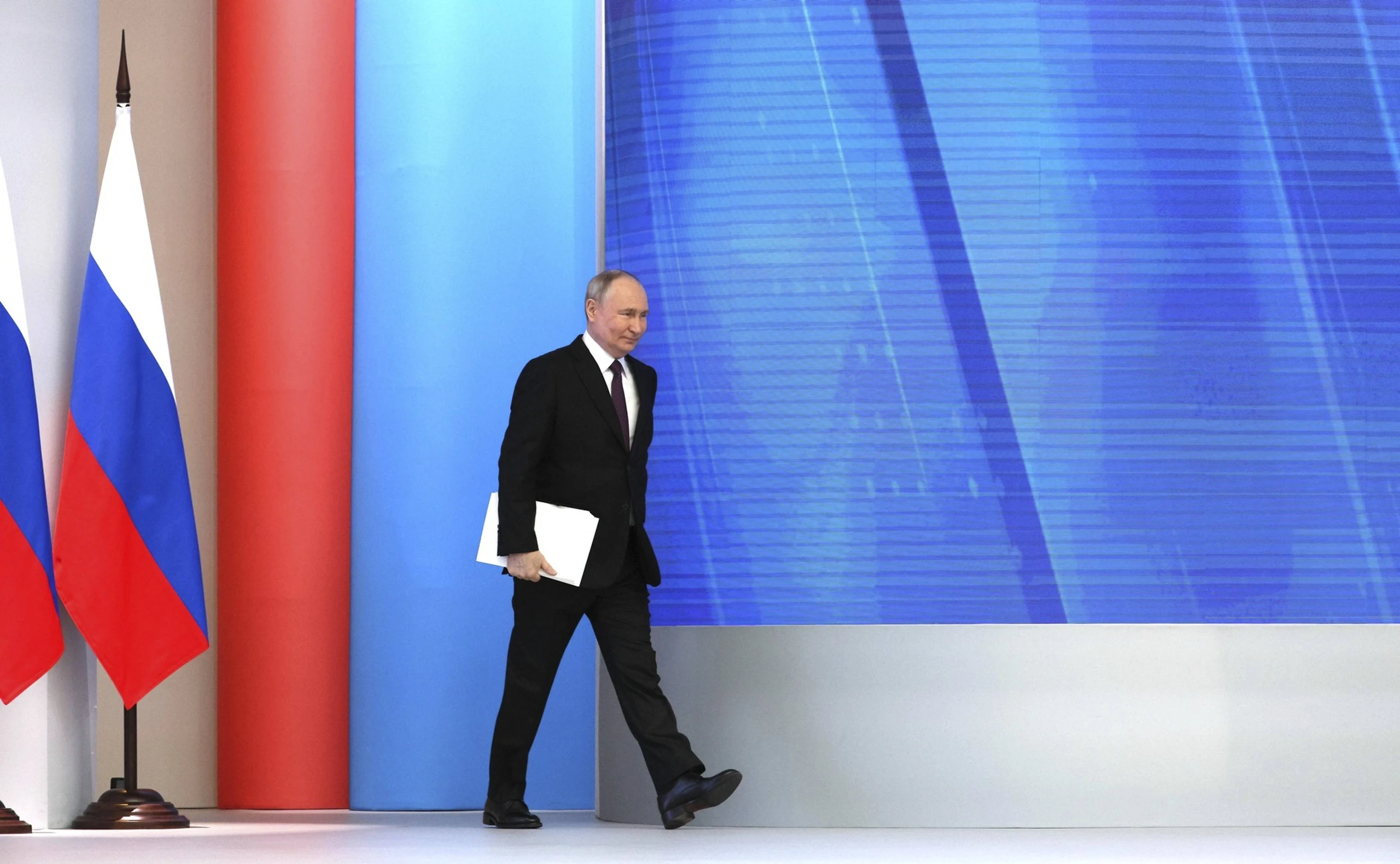 © IMAGO/ZUMA Wire Blurred image background