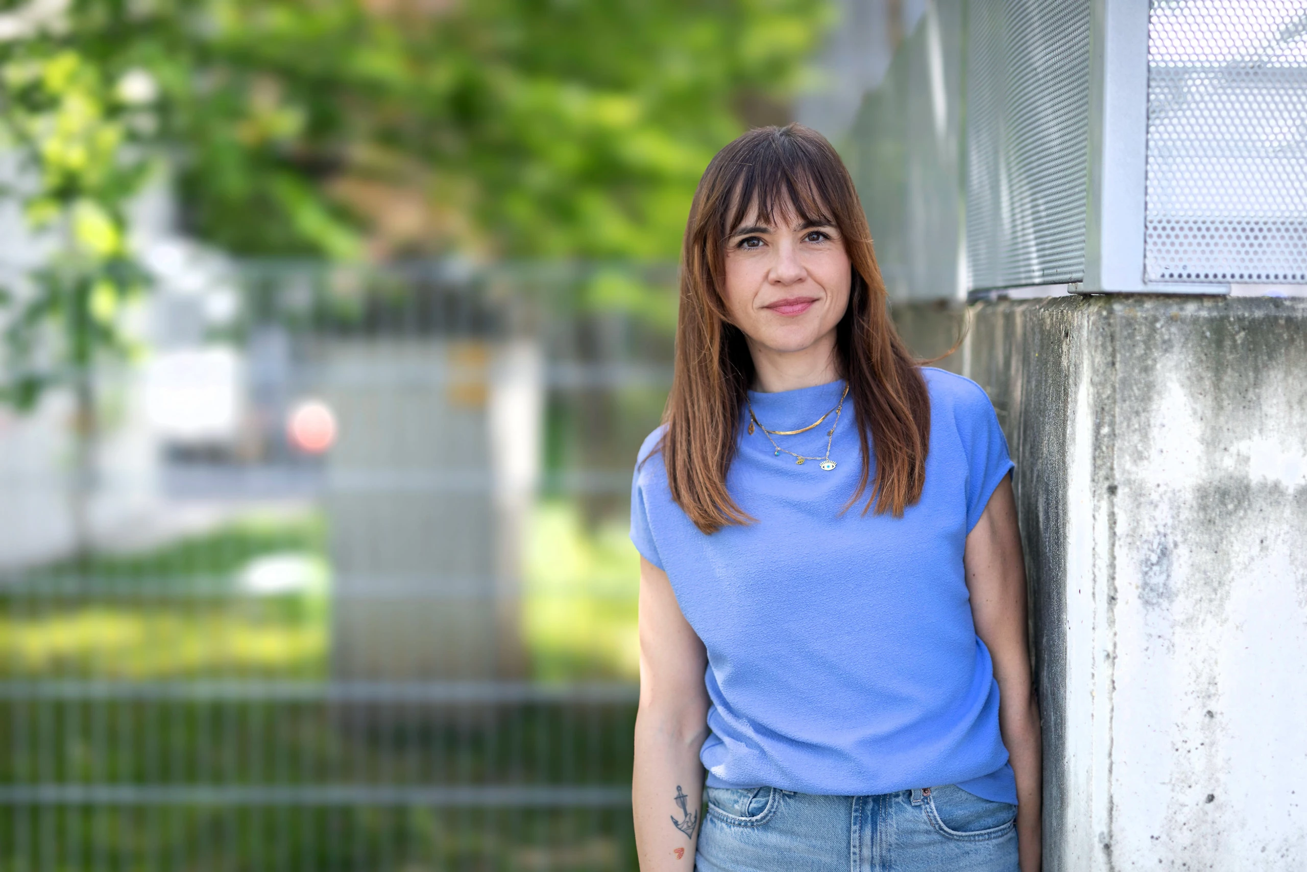 © Elke Mayr Blurred image background