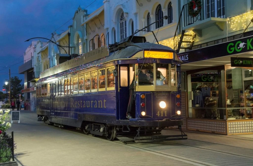 © Tripadvisor Blurred image background