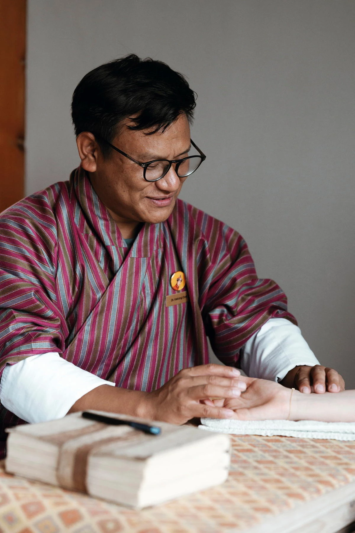 © Anna-Luisa Ballauf/Bhutan Spirit Sanctuary Blurred image background