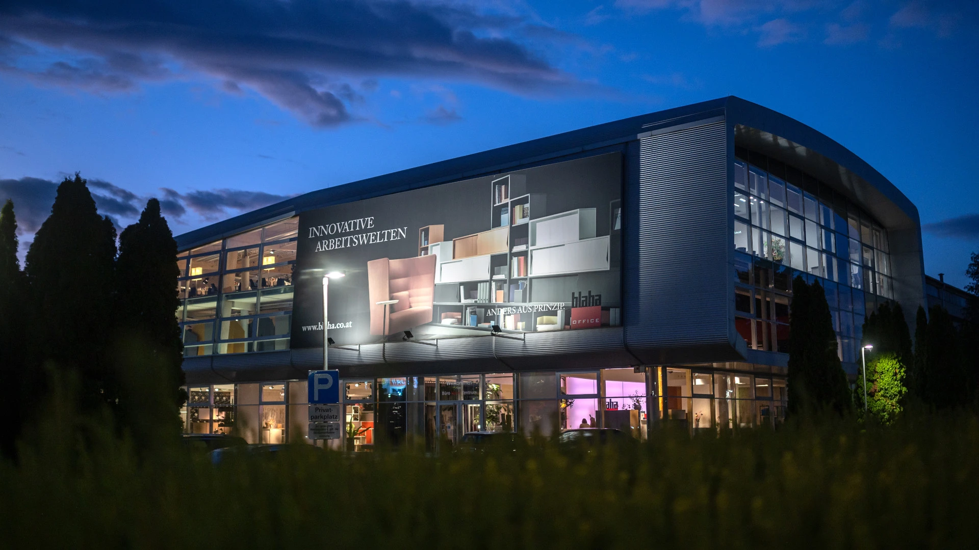 © Stefan Seelig | Photography, Stefan Seelig Photography Blurred image background