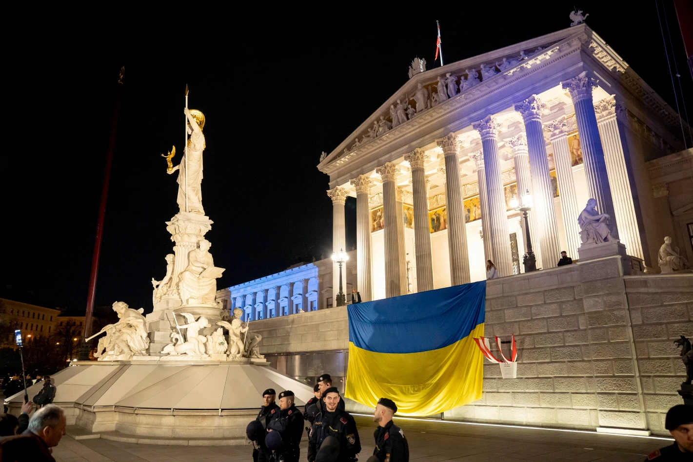 Faktum der Woche: Österreicher immer fester an der Seite der Ukraine