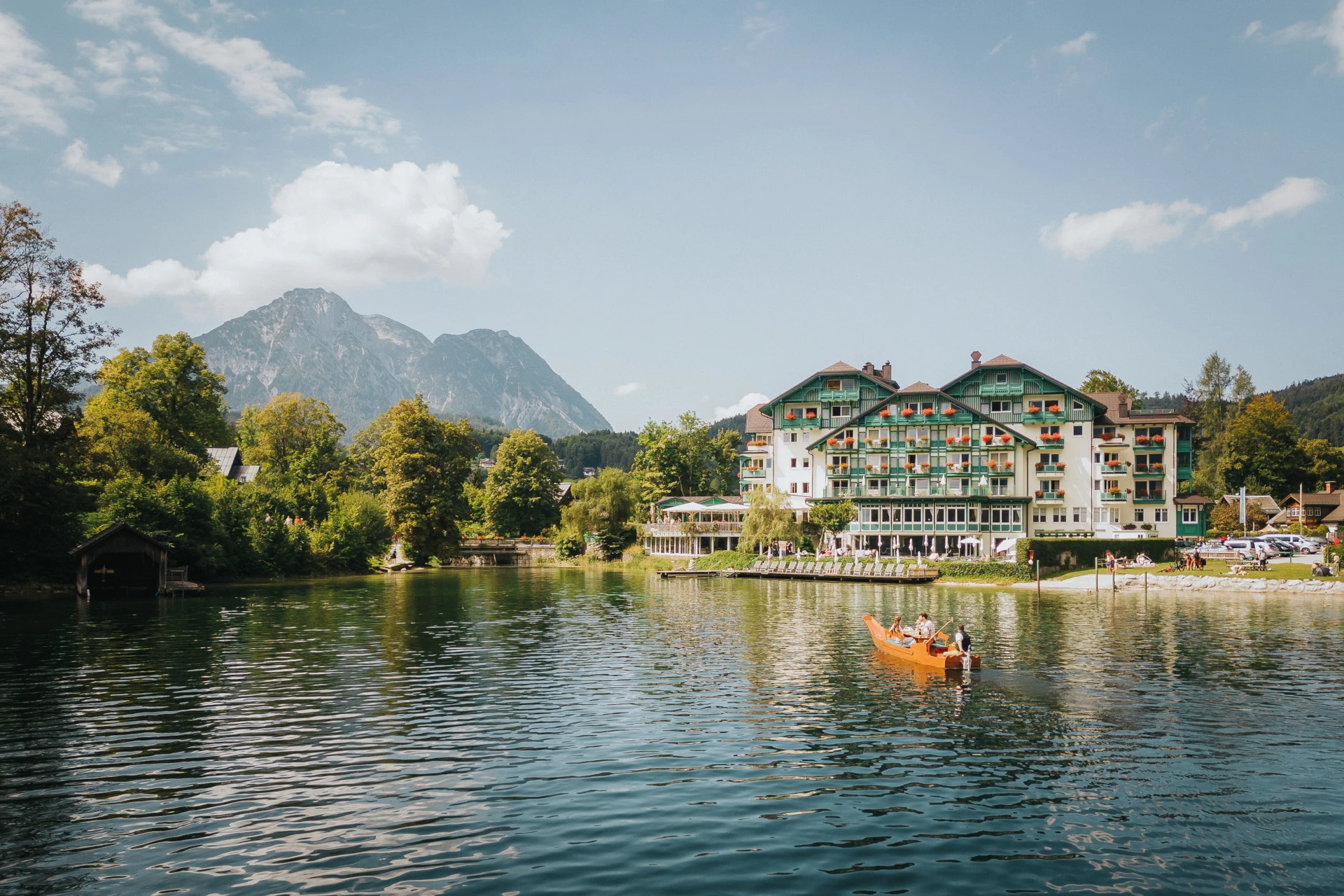 © Hotel Seevilla Altaussee/Karl Steinegger Blurred image background