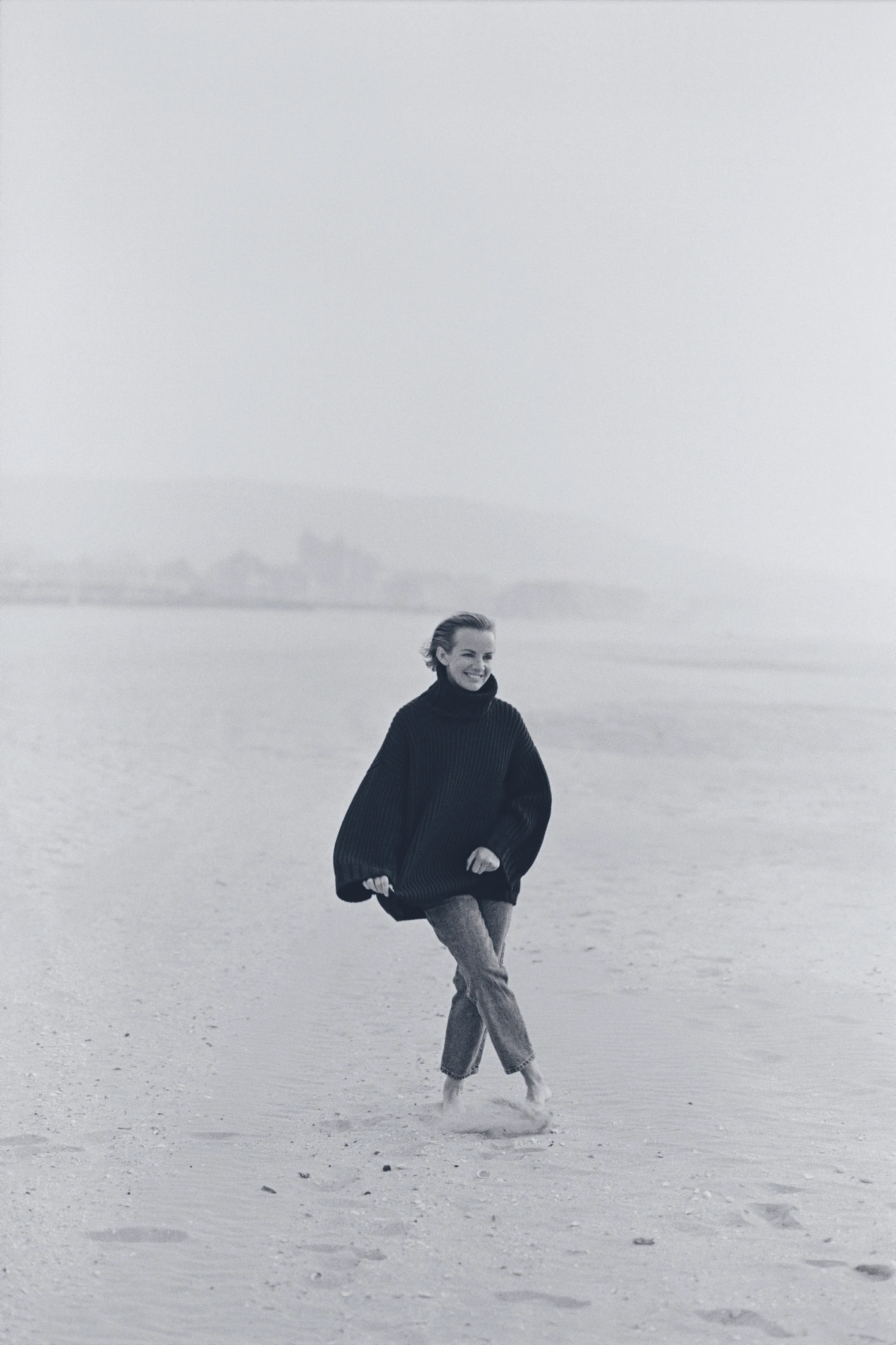 © Peter Lindbergh Foundation, ©Peter Lindbergh Foundation Blurred image background