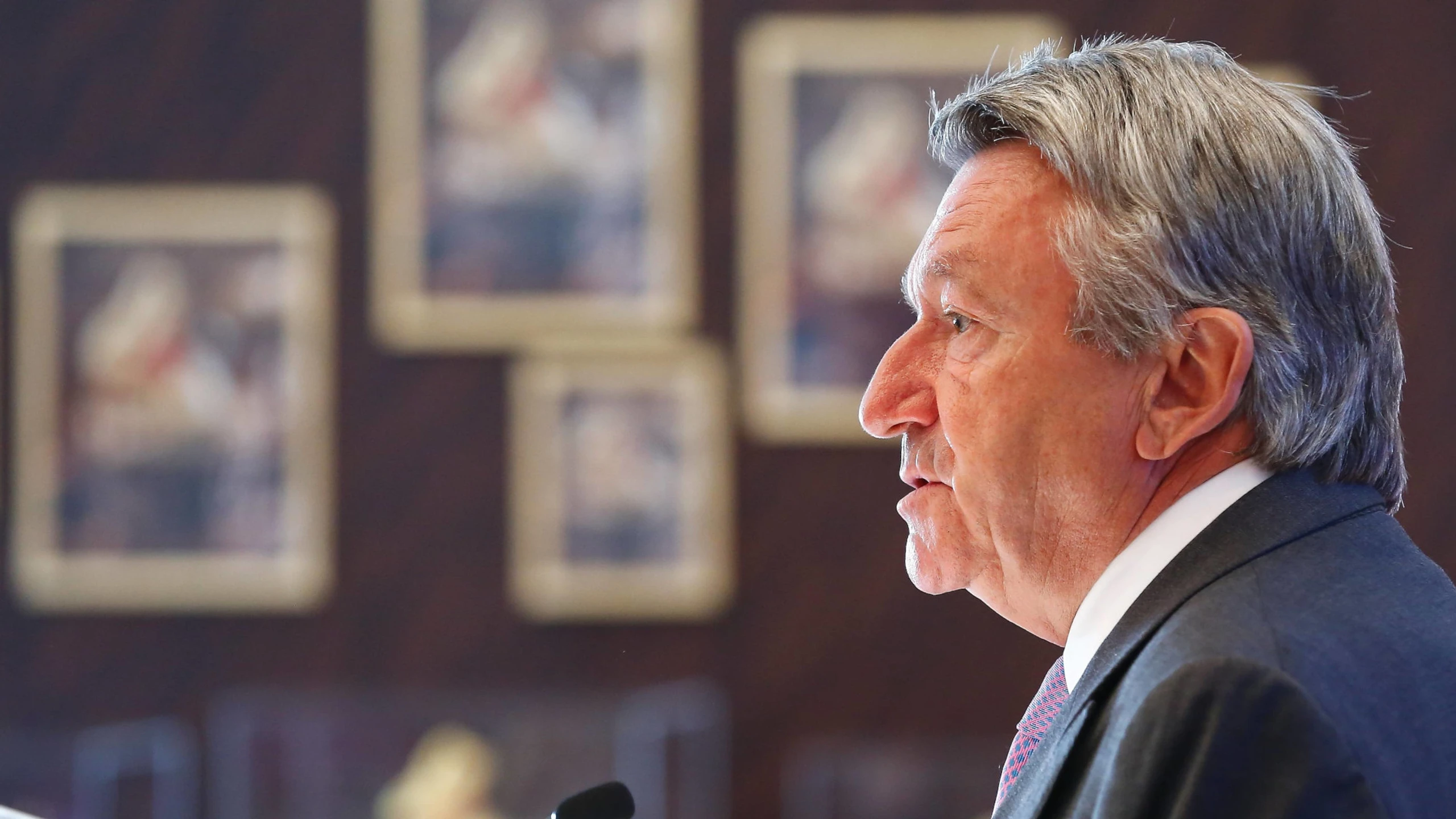 Signa-Investor Ernst Tanner belastet Benko schwer