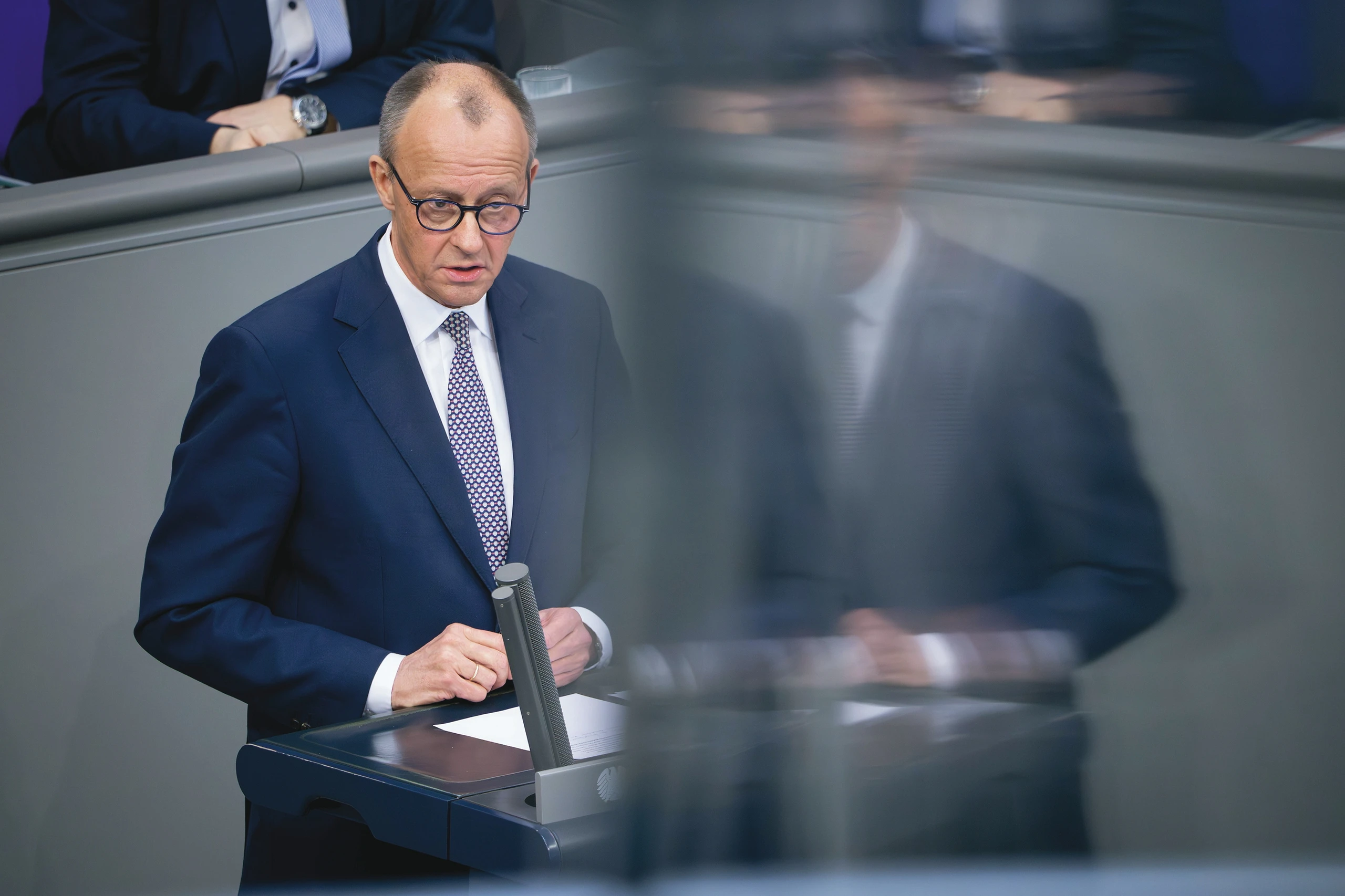 © Political-Moments, IMAGO Blurred image background