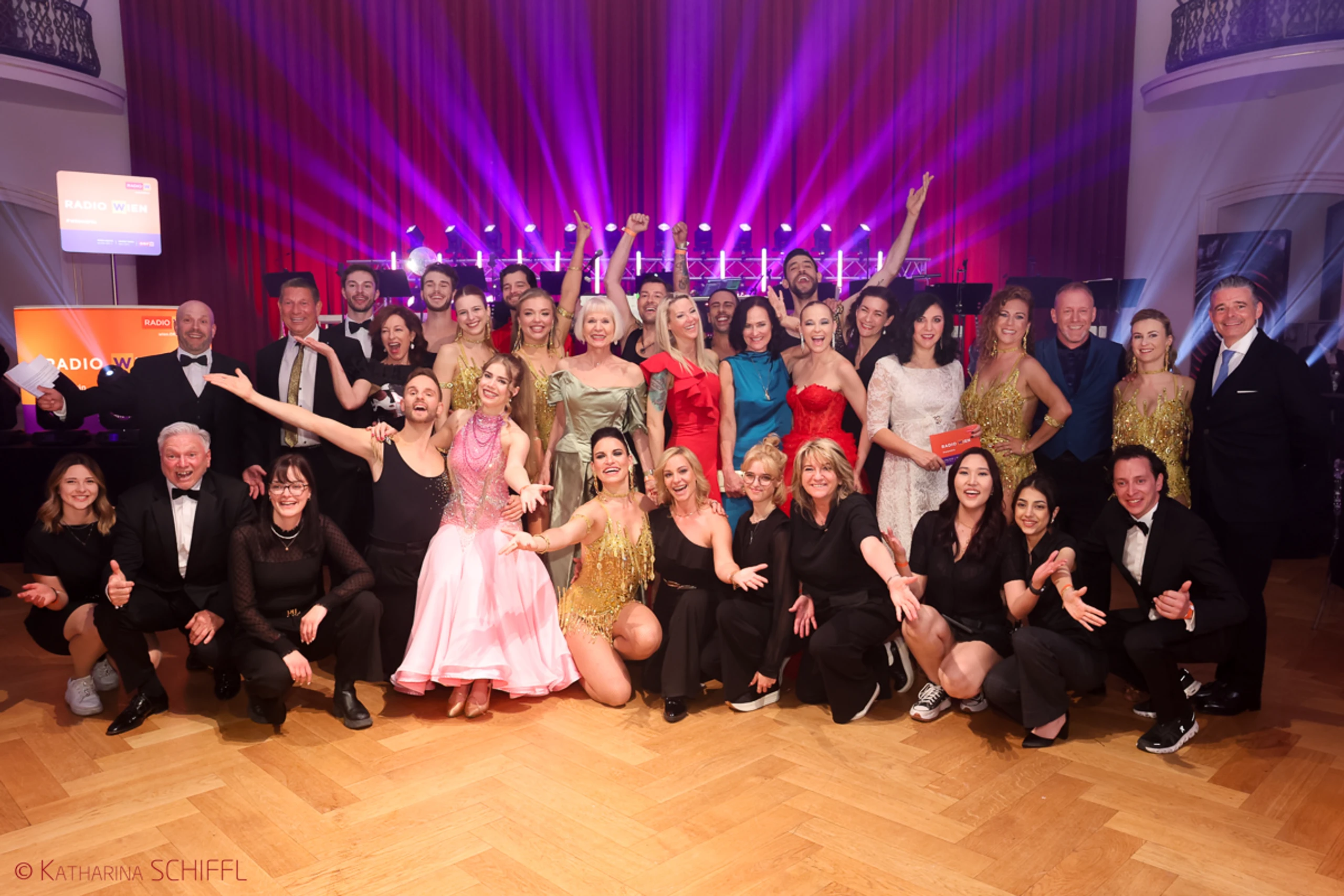 Radio-Wien Ball „Tanzen wie ein Dancing-Star“