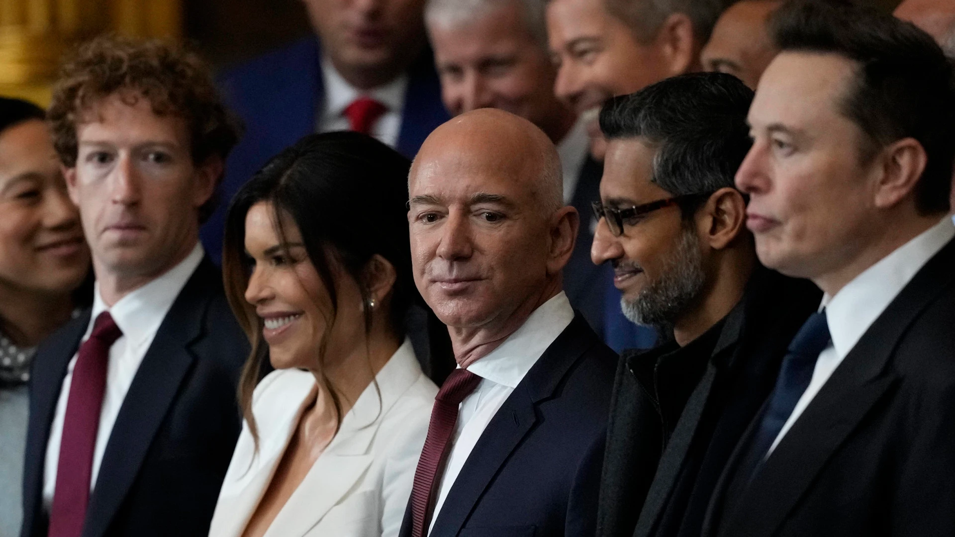 Thiel, Zuckerberg, Bezos, Musk & Co.: Das gefährliche Spiel der superreichen Tech-Milliardäre