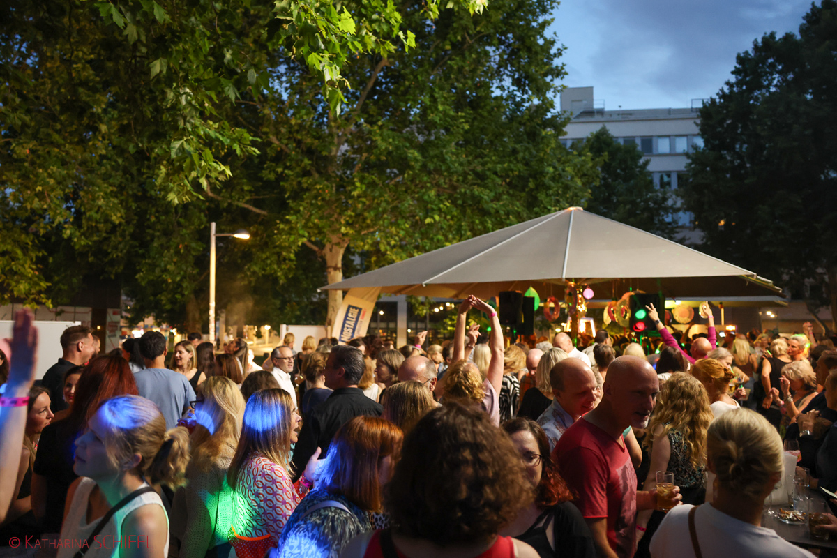Shorty Forty - Goes Outdoor @ Cafe Kunsthalle – Bild 87 von 121