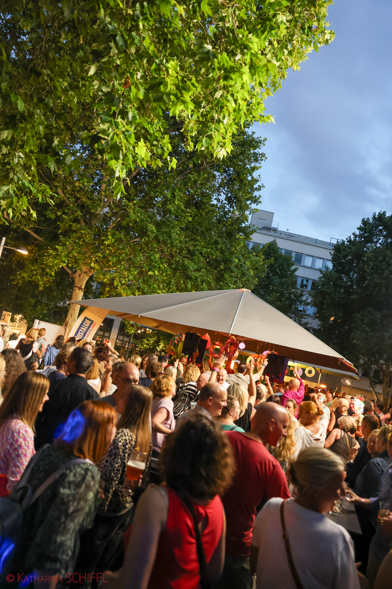 Shorty Forty - Goes Outdoor @ Cafe Kunsthalle – Bild 88 von 121