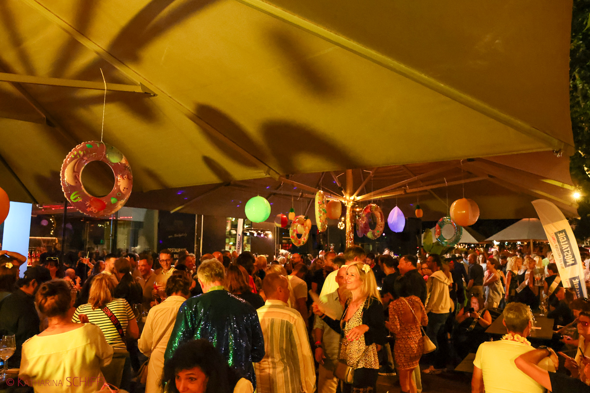 Shorty Forty - Goes Outdoor @ Cafe Kunsthalle – Bild 13 von 121
