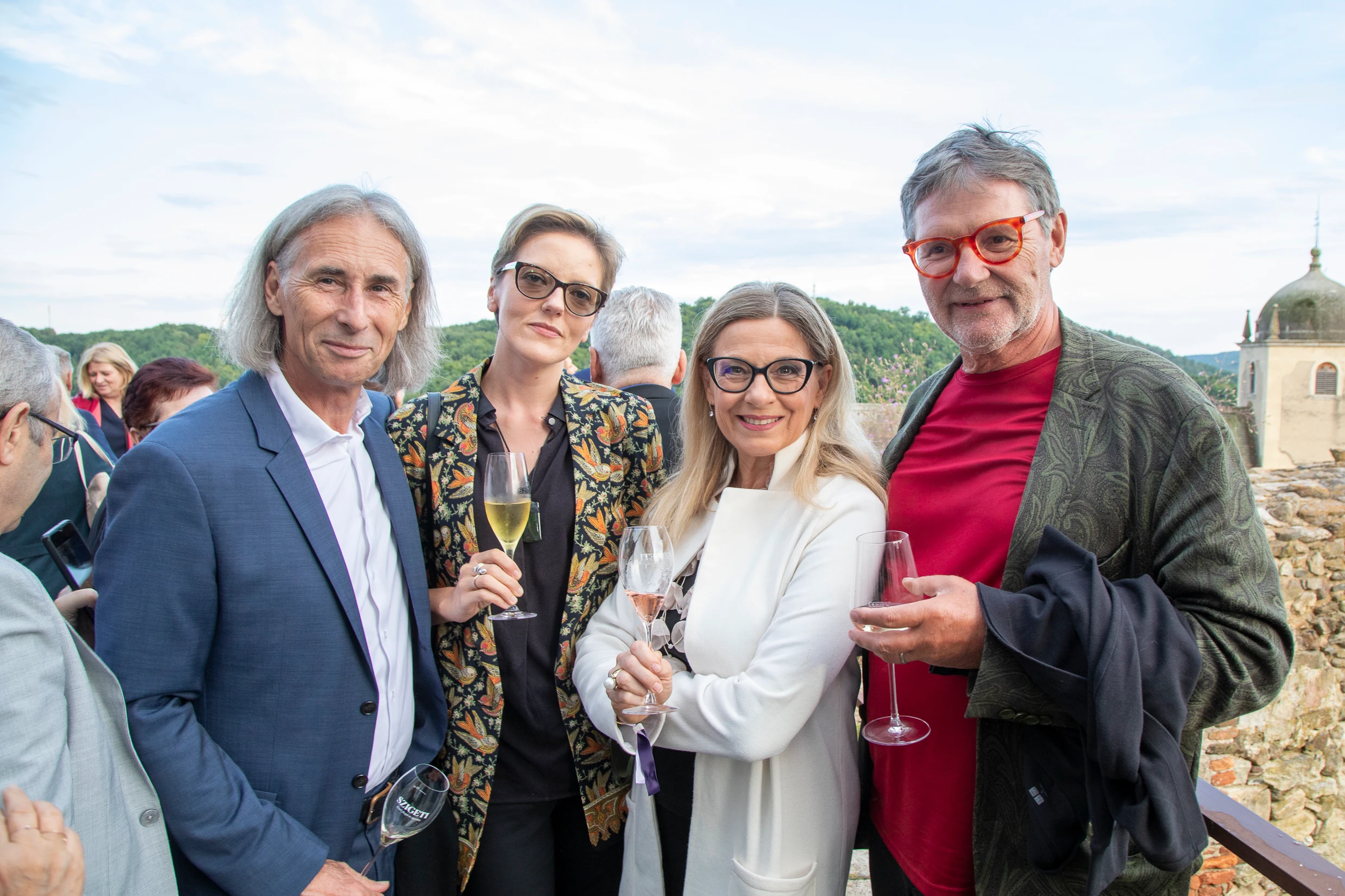 „La Traviata“ auf der Burg Gars – Premierenpublikum