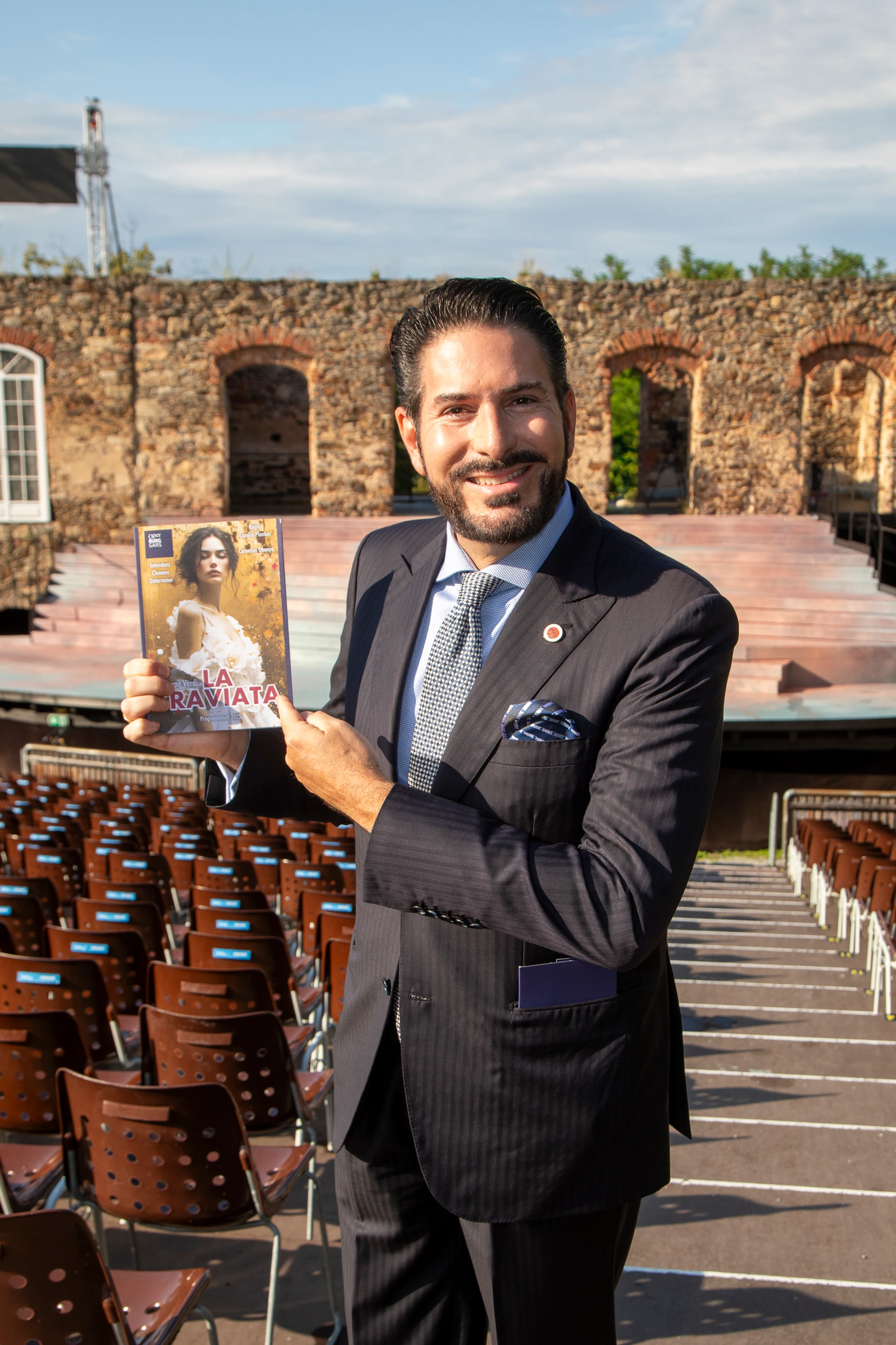 „La Traviata“ auf der Burg Gars – Premierenpublikum