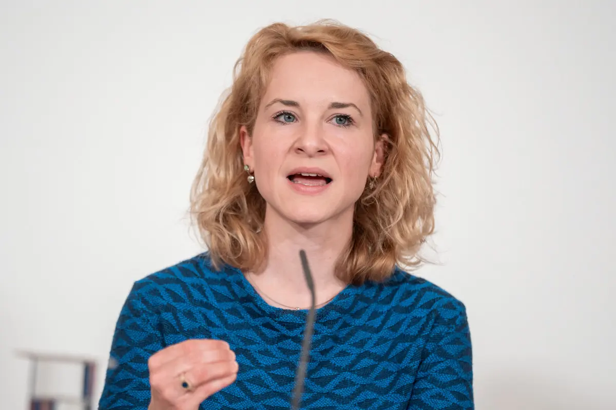 Holzleitner will Unis gegen Hackerangriffe wappnen