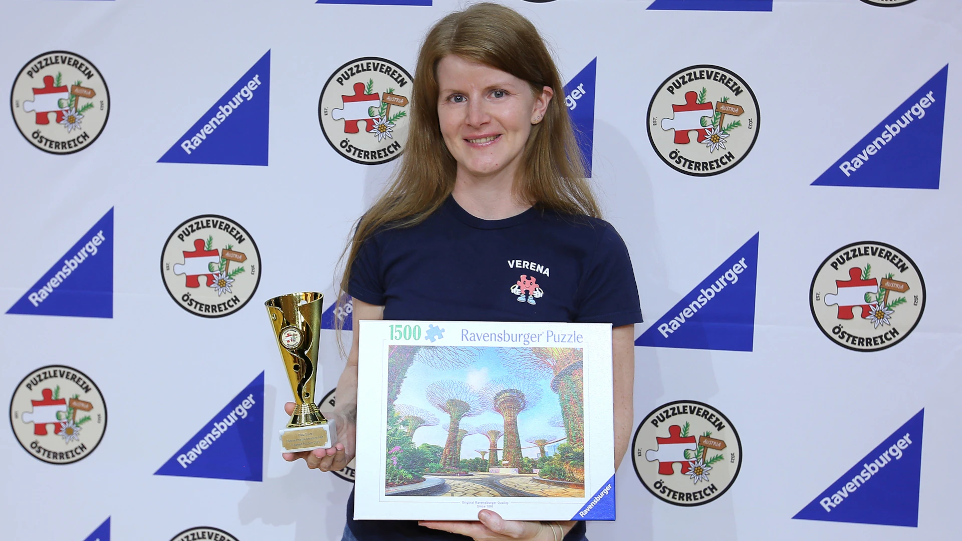 Verena Klauser holt Dreifach-Staatsmeistertitel im Speed Puzzeln