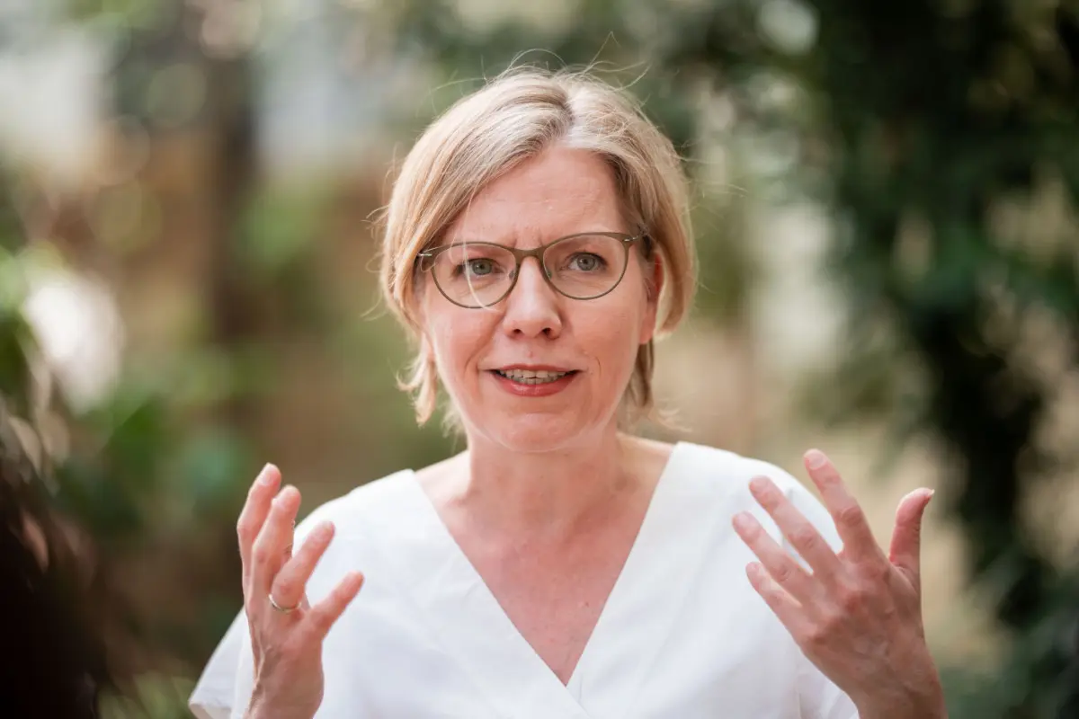 Gewessler: "Regierung mit Karacho in falsche Richtung"