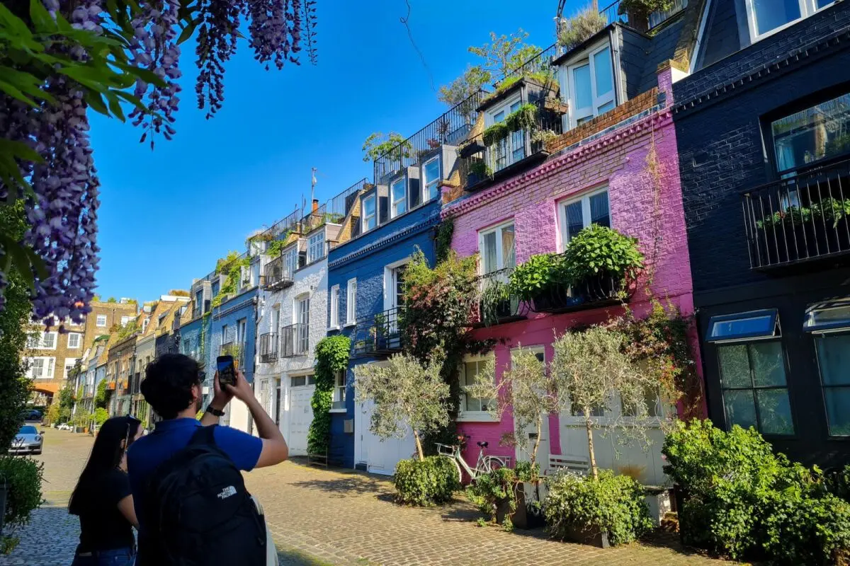 ++ ARCHIVBILD ++ Die Mews sind nicht selten auch begehrte Filmlocations