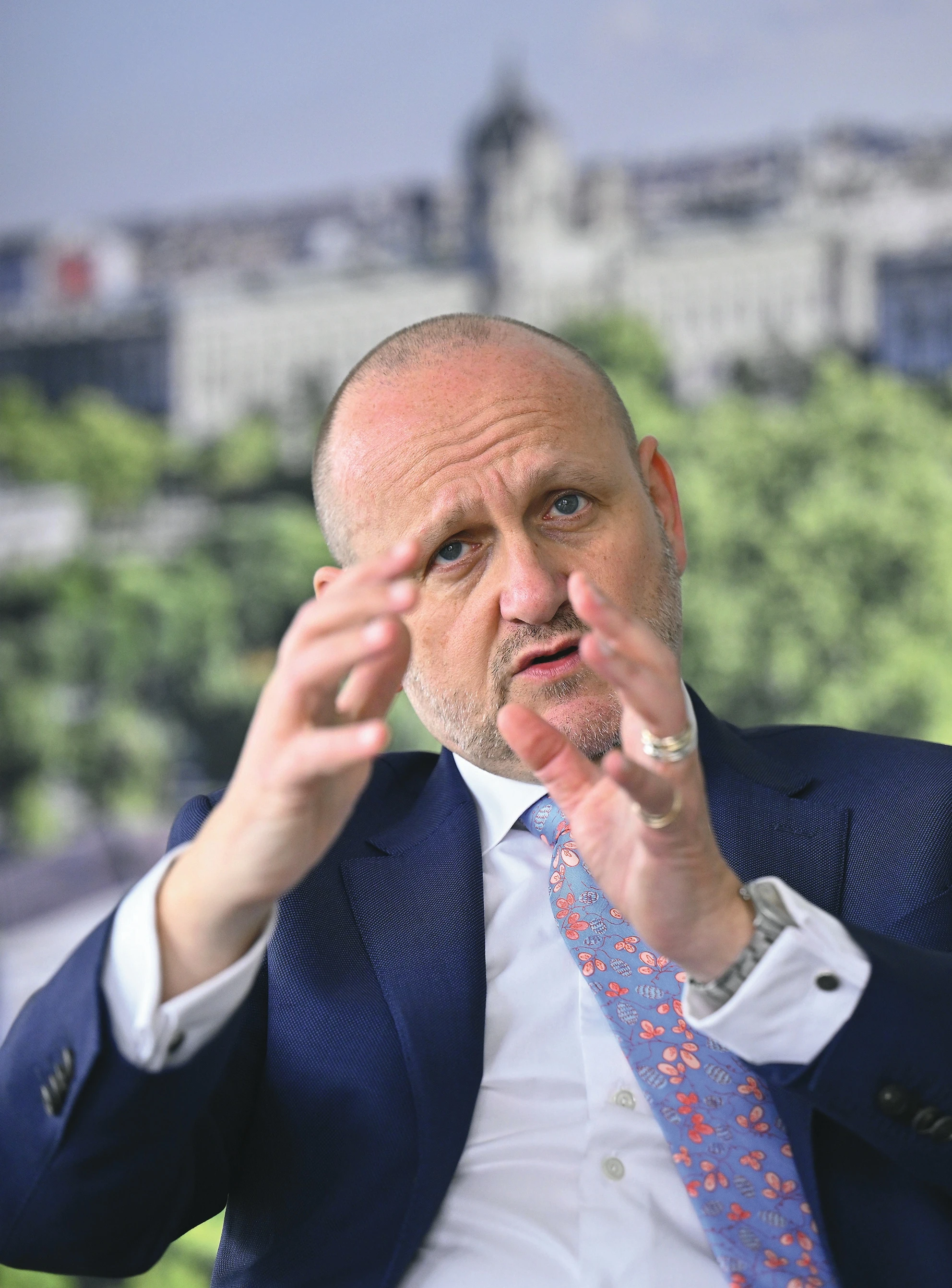 Herr Kettner, wir haben da noch eine Frage