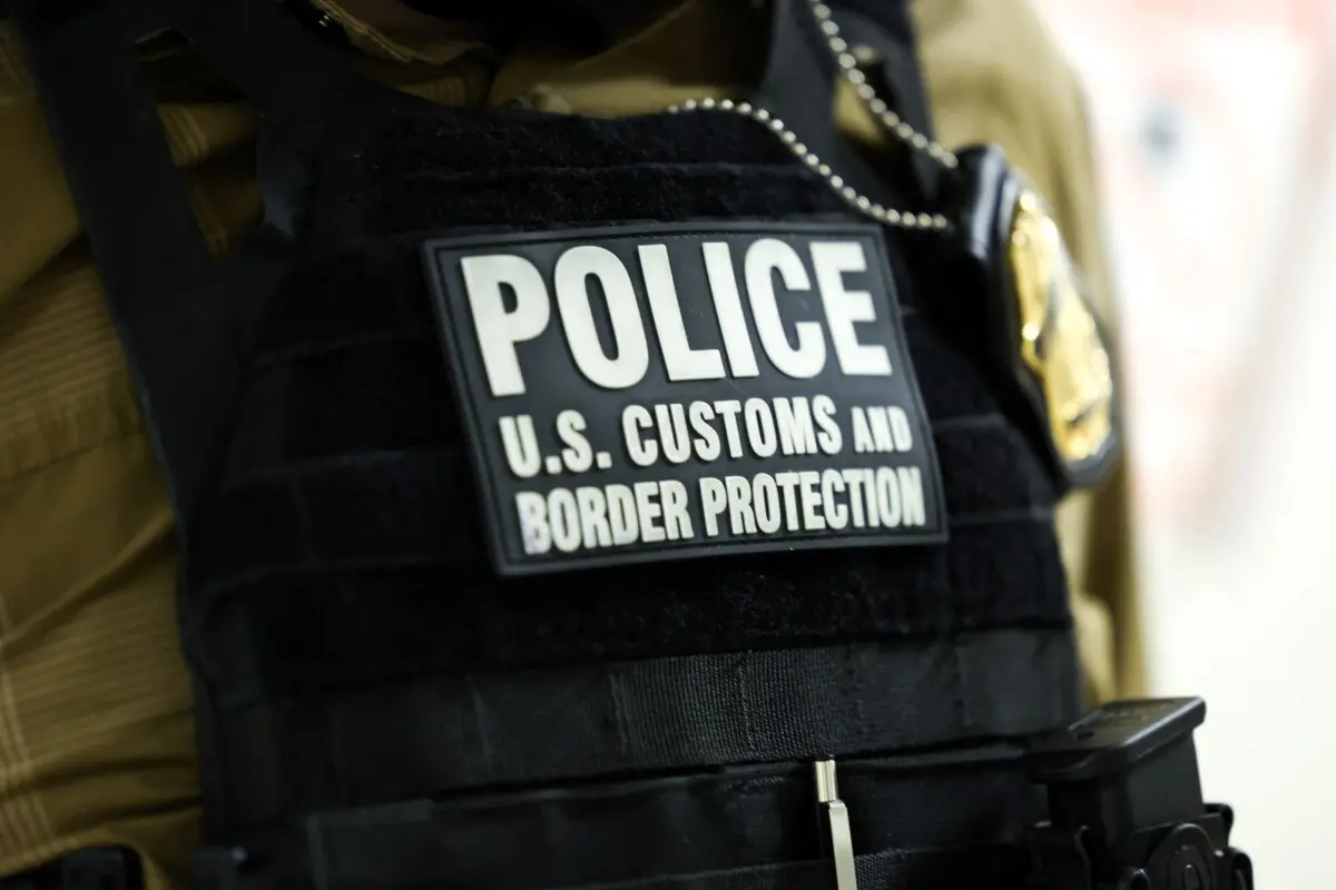 Die CBP beschützt die USA vor illegal eingewanderten Brandbekämpfern