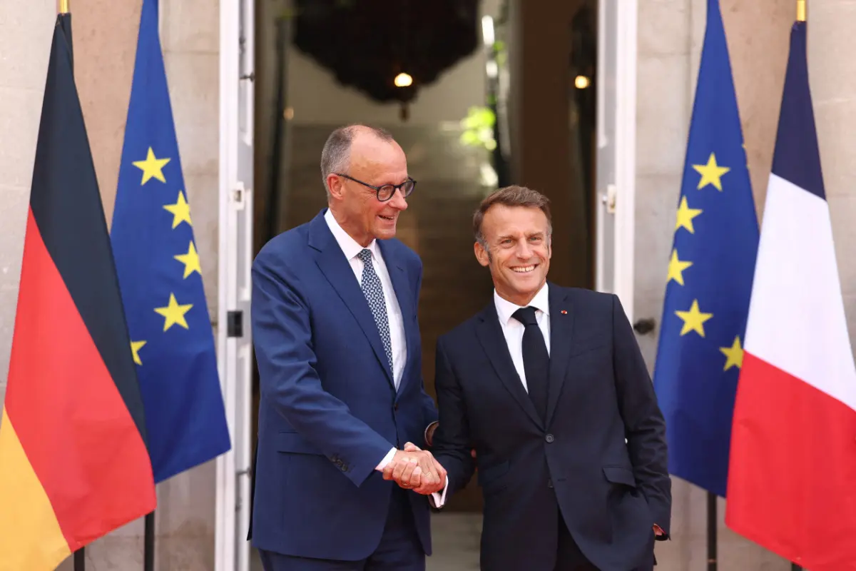 Merz und Macron bei deutsch-französischem Ministerrat in Toulon