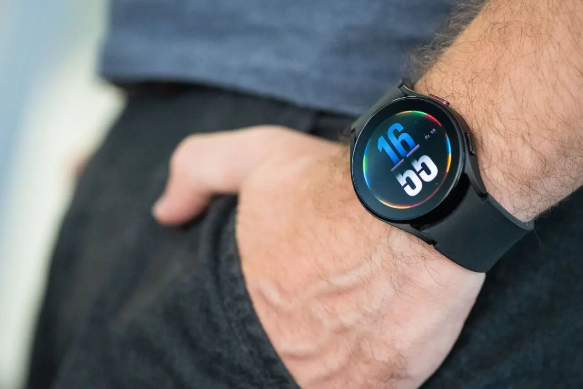 Regelmäßige Tragepausen helfen der Haut, sich zu regenerieren