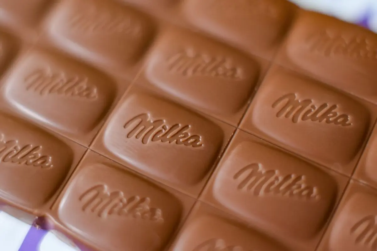 Milka-Schokolade wurde teurer - und weniger