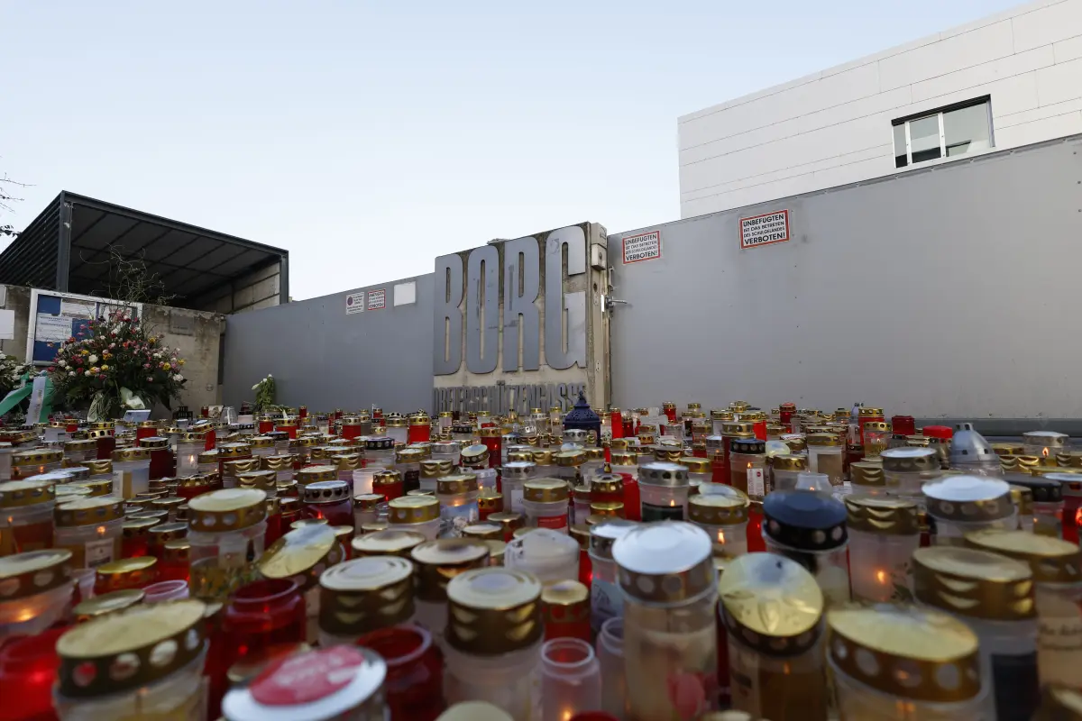 Bei dem Amoklauf wurden neun Jugendliche und eine Lehrerin getötet