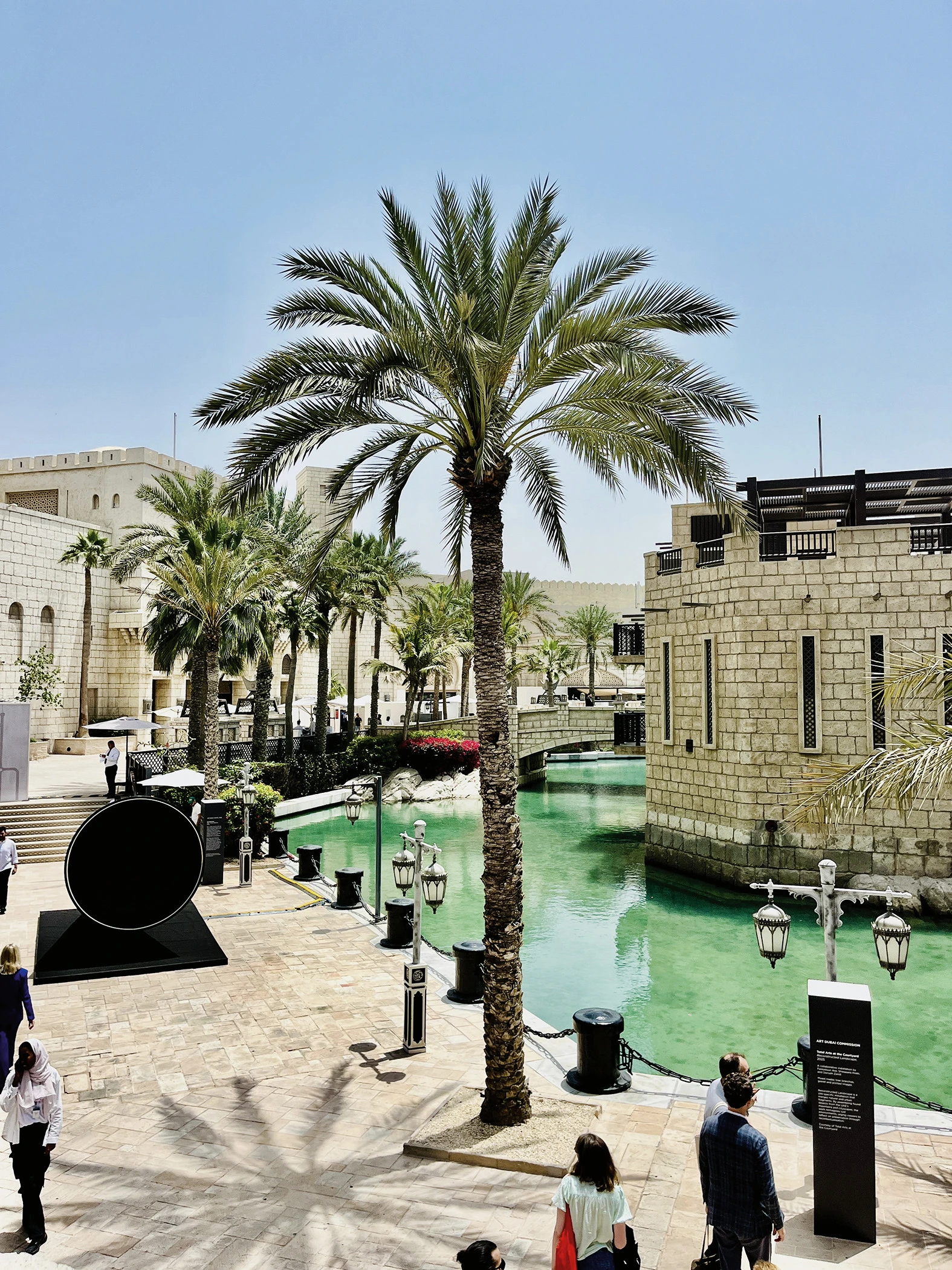 © Kathrin Gulnerits Blurred image background