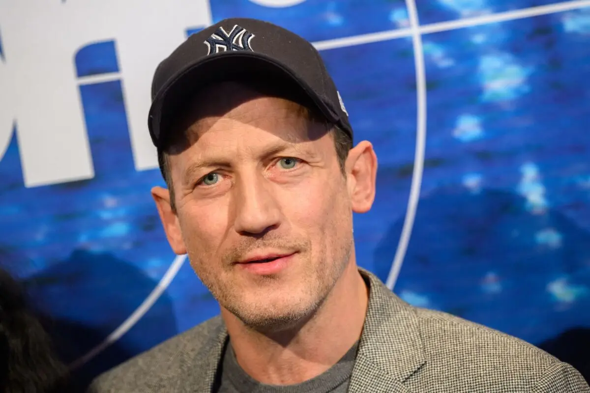 ++ ARCHIVBILD ++ Wotan Wilke Möhring matcht sich nun mit Bernhard Hoëcker