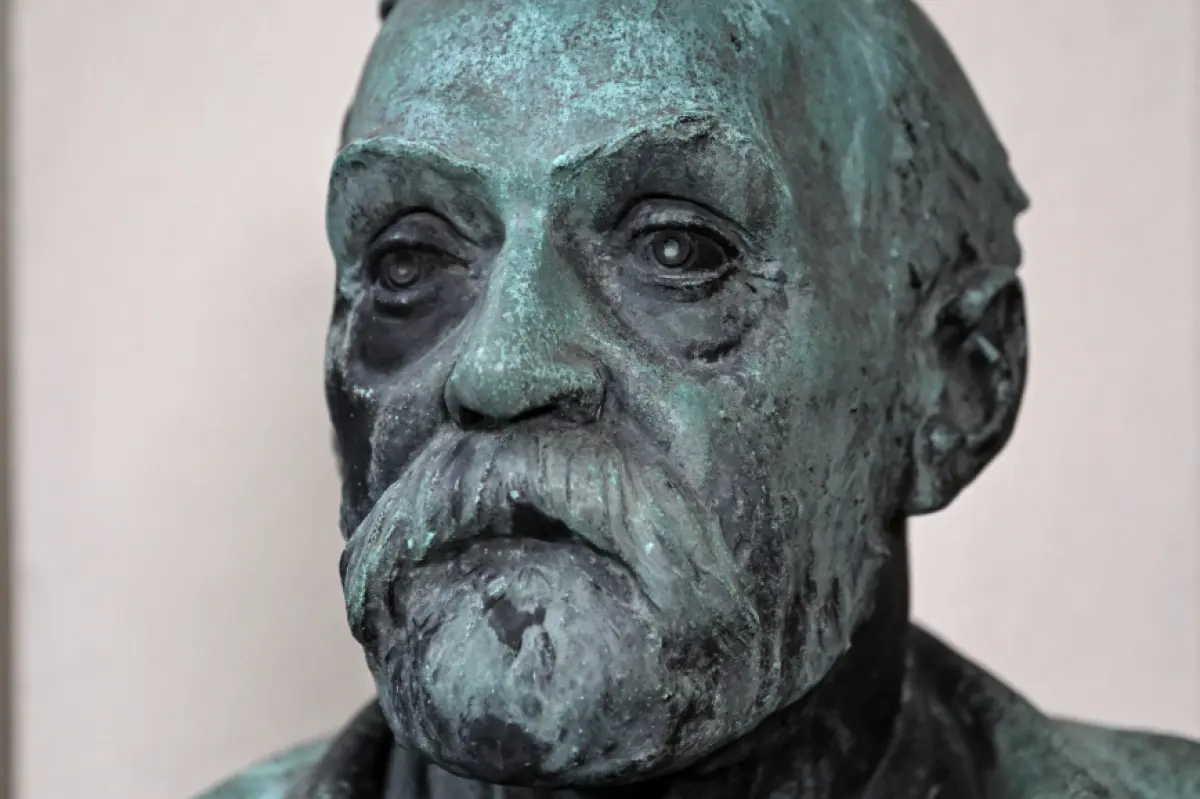 Büste von Alfred Nobel in Stockholm