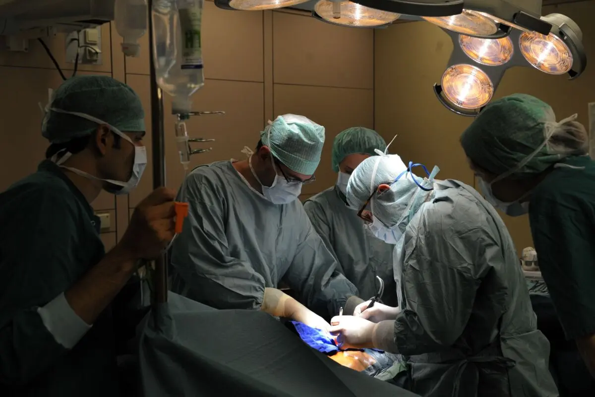 Kritik an Wartezeiten bei planbaren Operationen