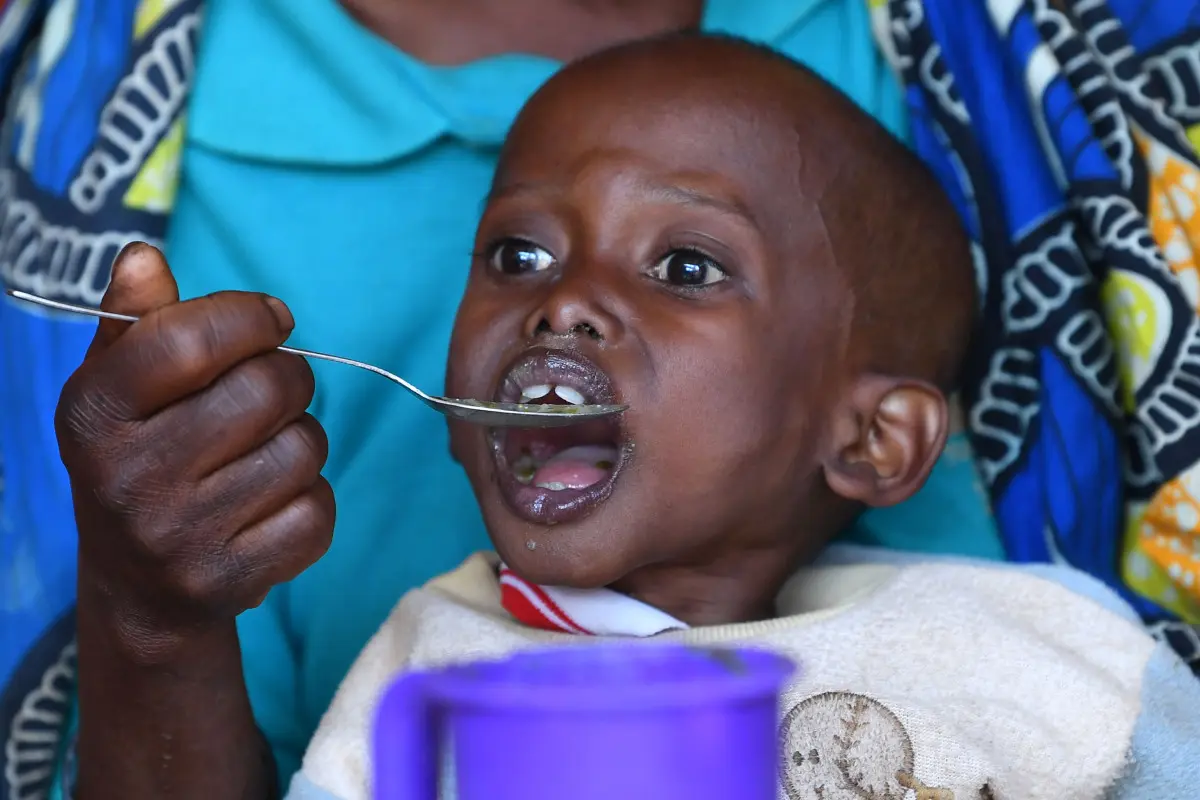 Eisenmangel schwächt die Kinder, doch zu viel Eisen kann Infektionen fördern