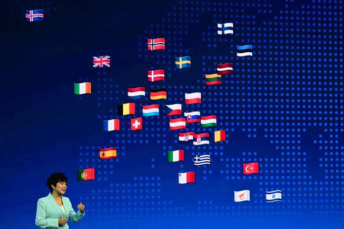 BYD-Vizechefin Stella Li bei der IAA in München am Montag