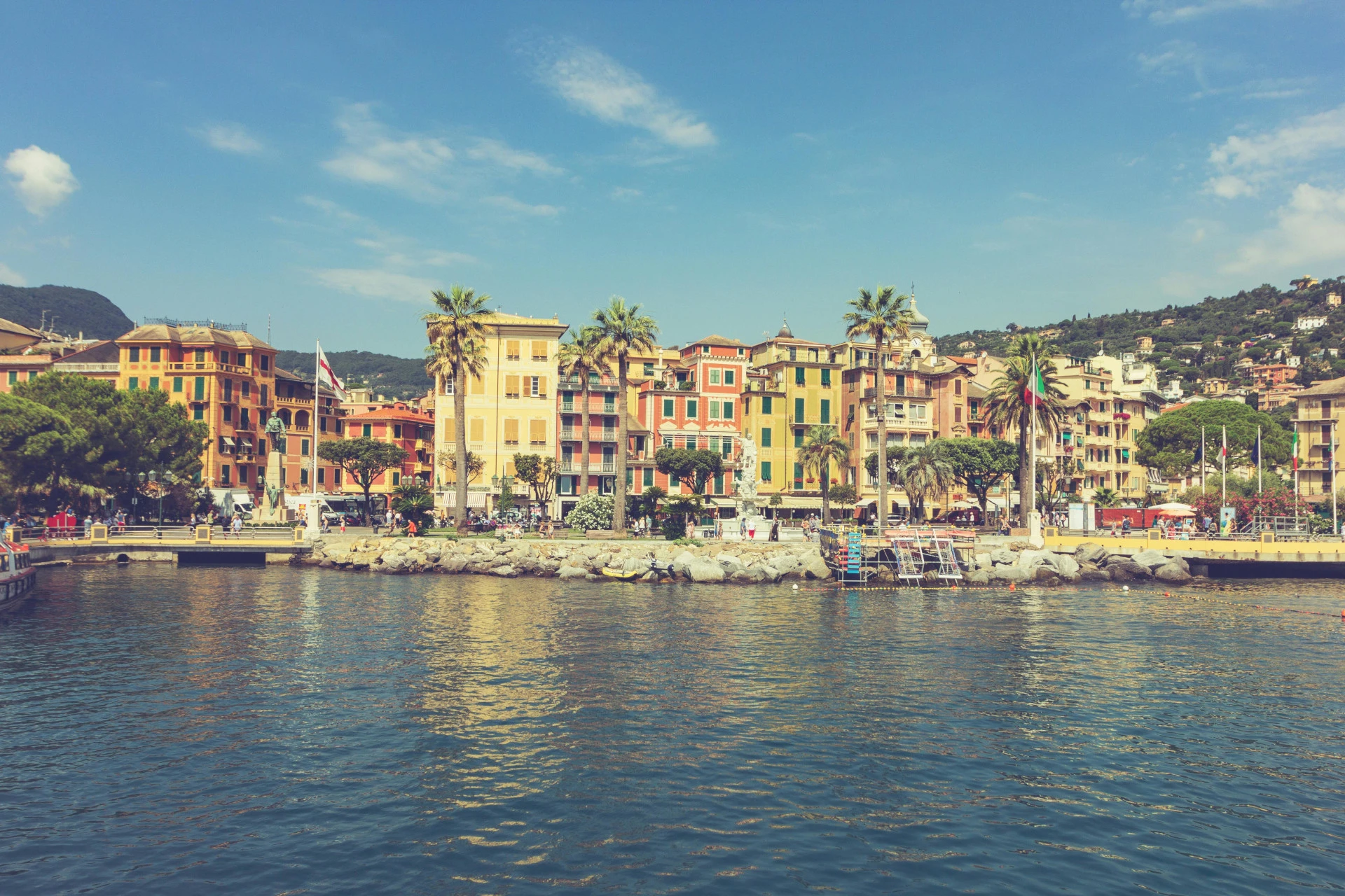 © Pexels / Bastian Riccardi Blurred image background