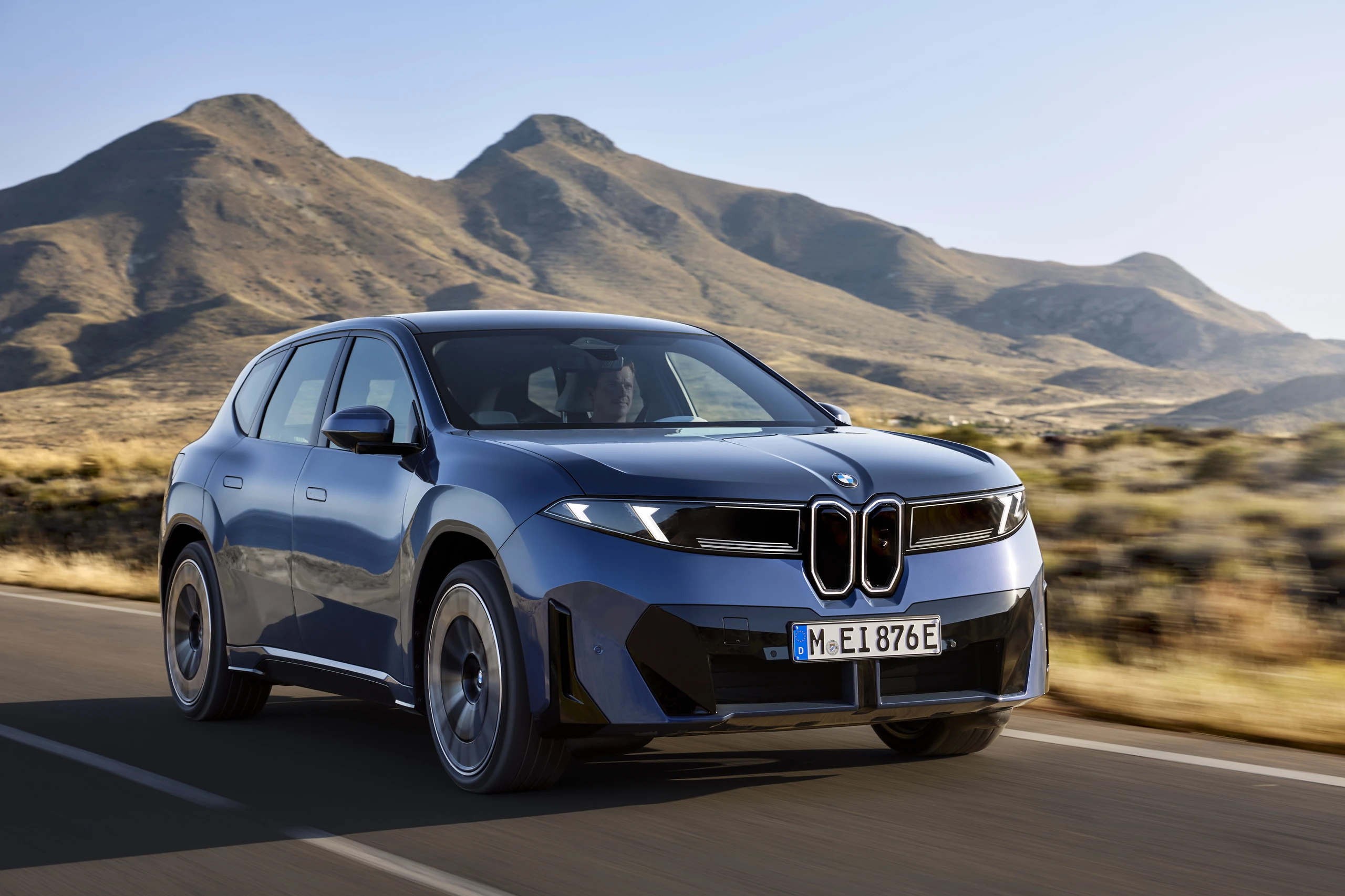 BMW iX3 mit 805 km Reichweite: So startet die Neue Klasse in eine neue Ära