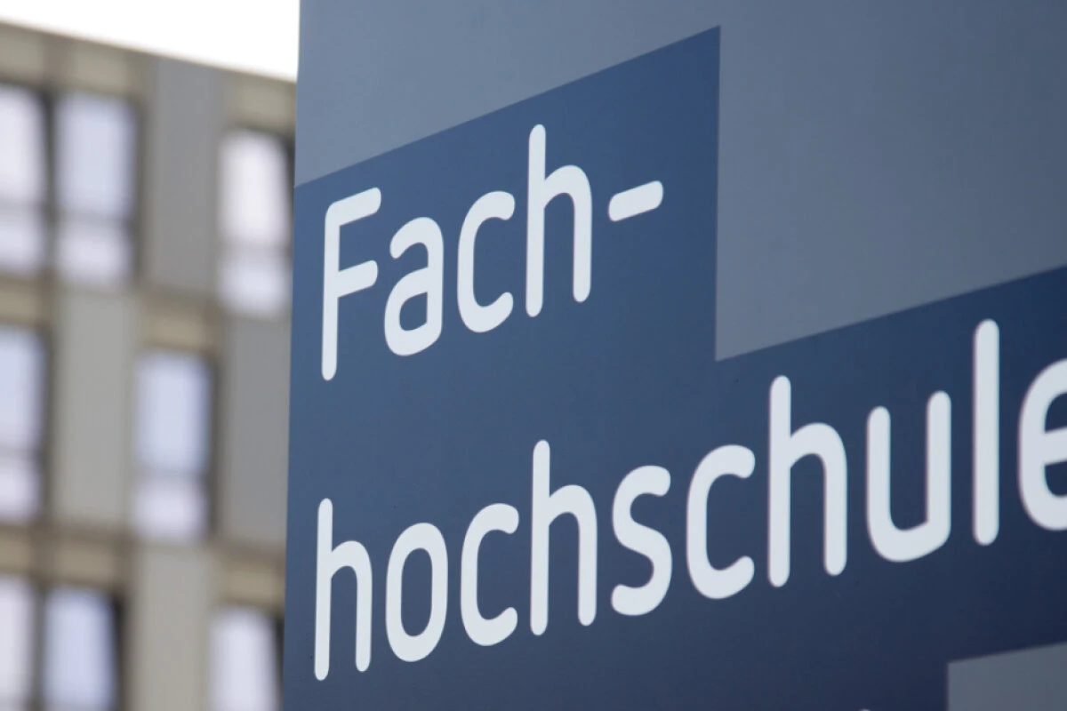 An den FH gibt es keinen Kollektivvertrag