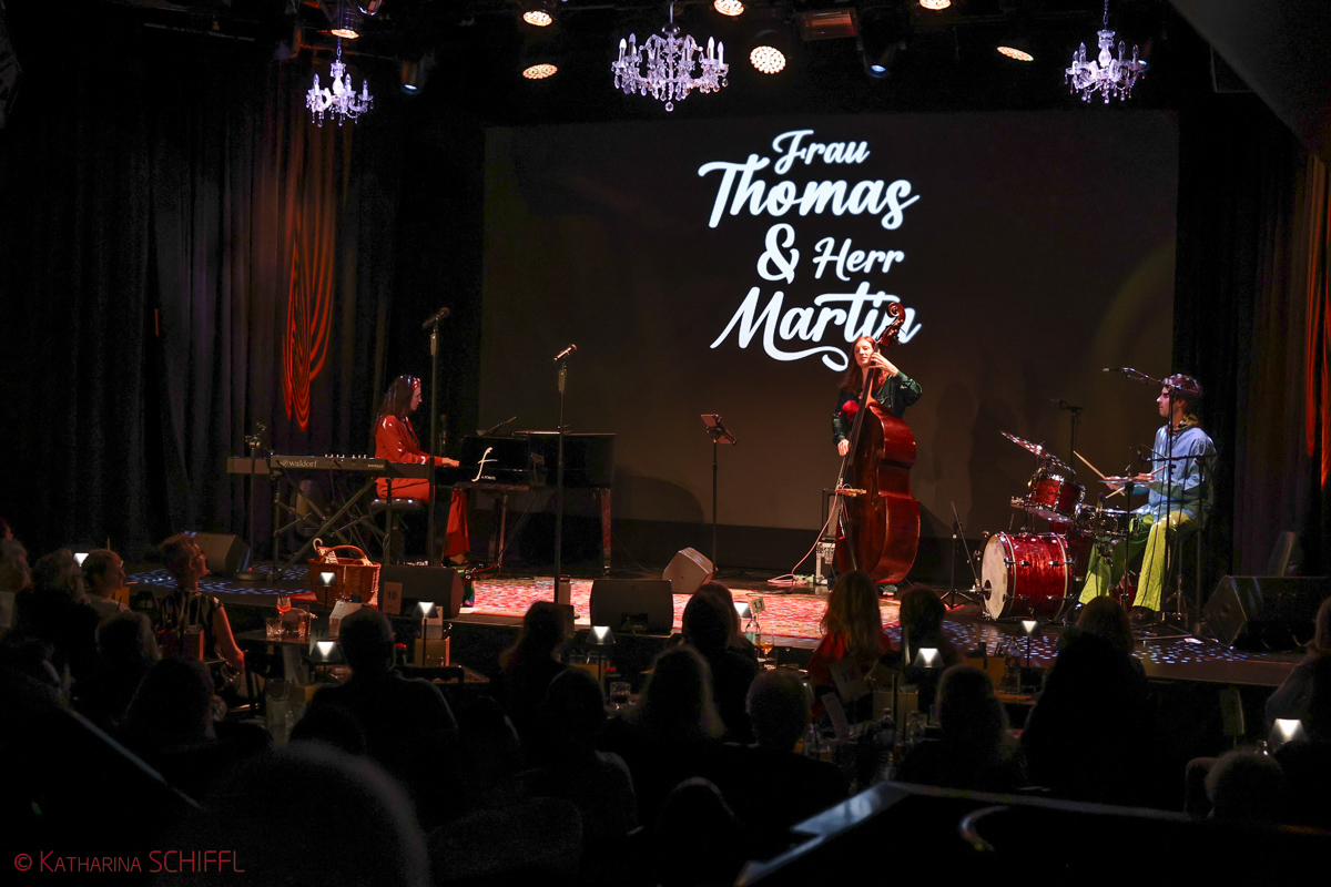 Frau Thomas & Herr Martin - “Ruck ma z’samm” Tour 2025 – Bild 21 von 68