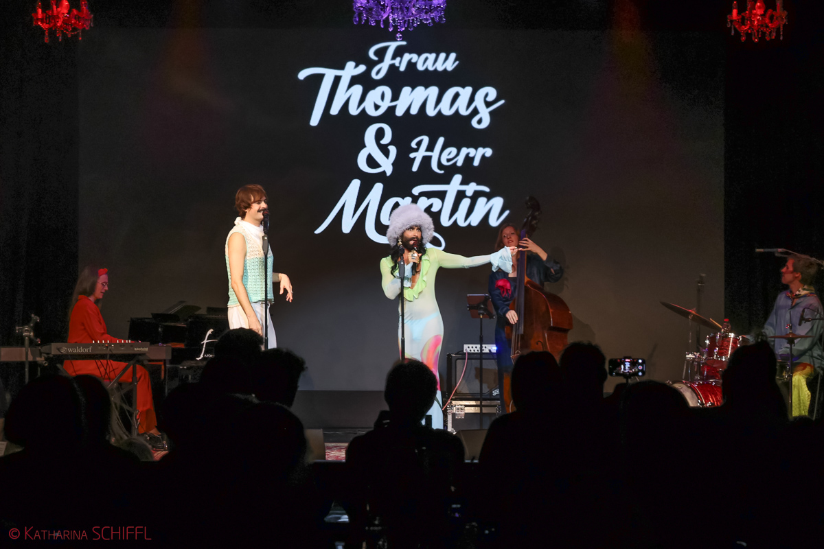 Frau Thomas & Herr Martin - “Ruck ma z’samm” Tour 2025 – Bild 57 von 68