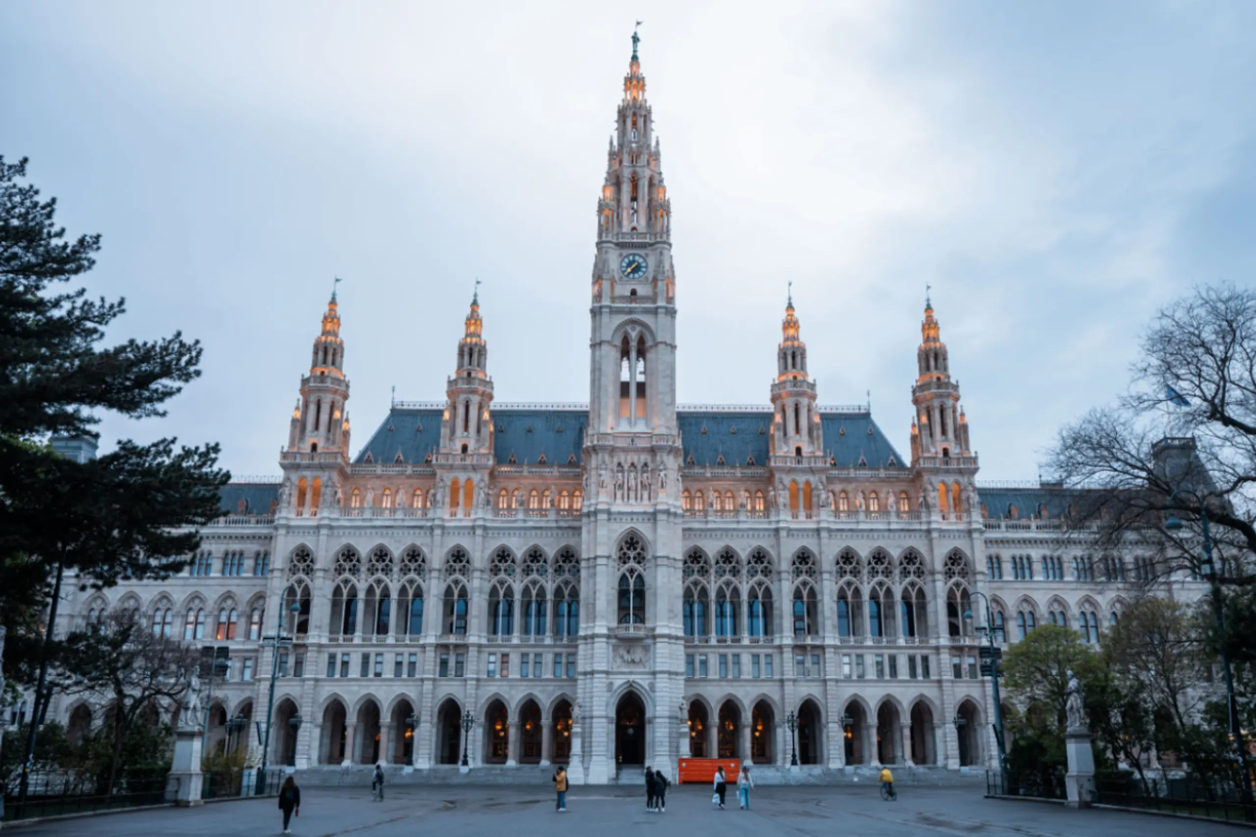 Auch Wien geht den Weg bei den Beamten mit